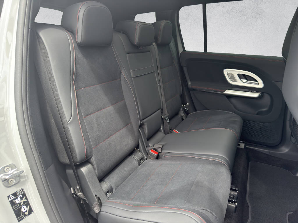MERCEDES-BENZ GLB 350 4Matic EQ-image-12