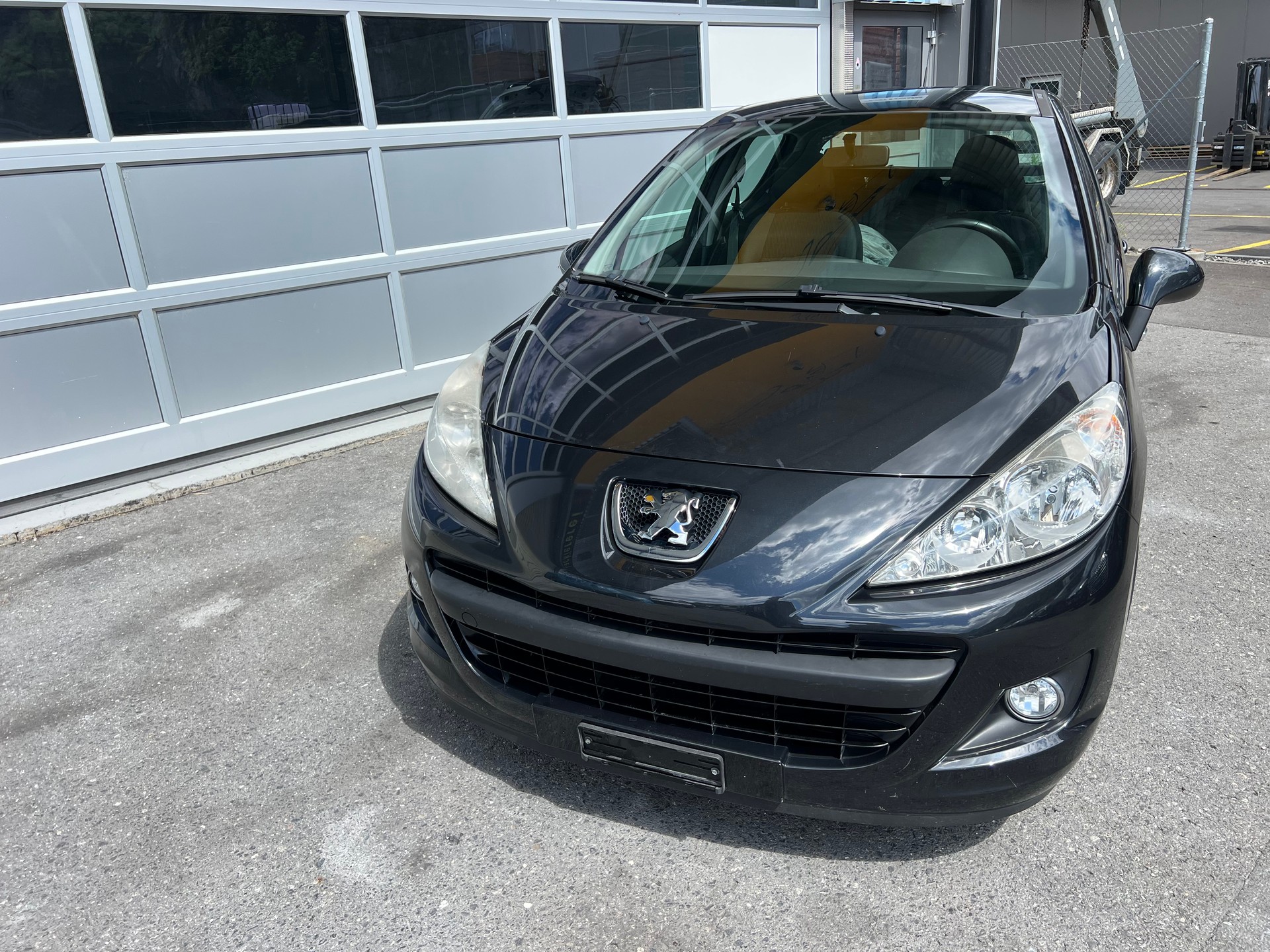 PEUGEOT 207 1.4 16V Sport *** Klima * Alufelgen * Glassdach * 8 fachbereift **-showroom-element-2