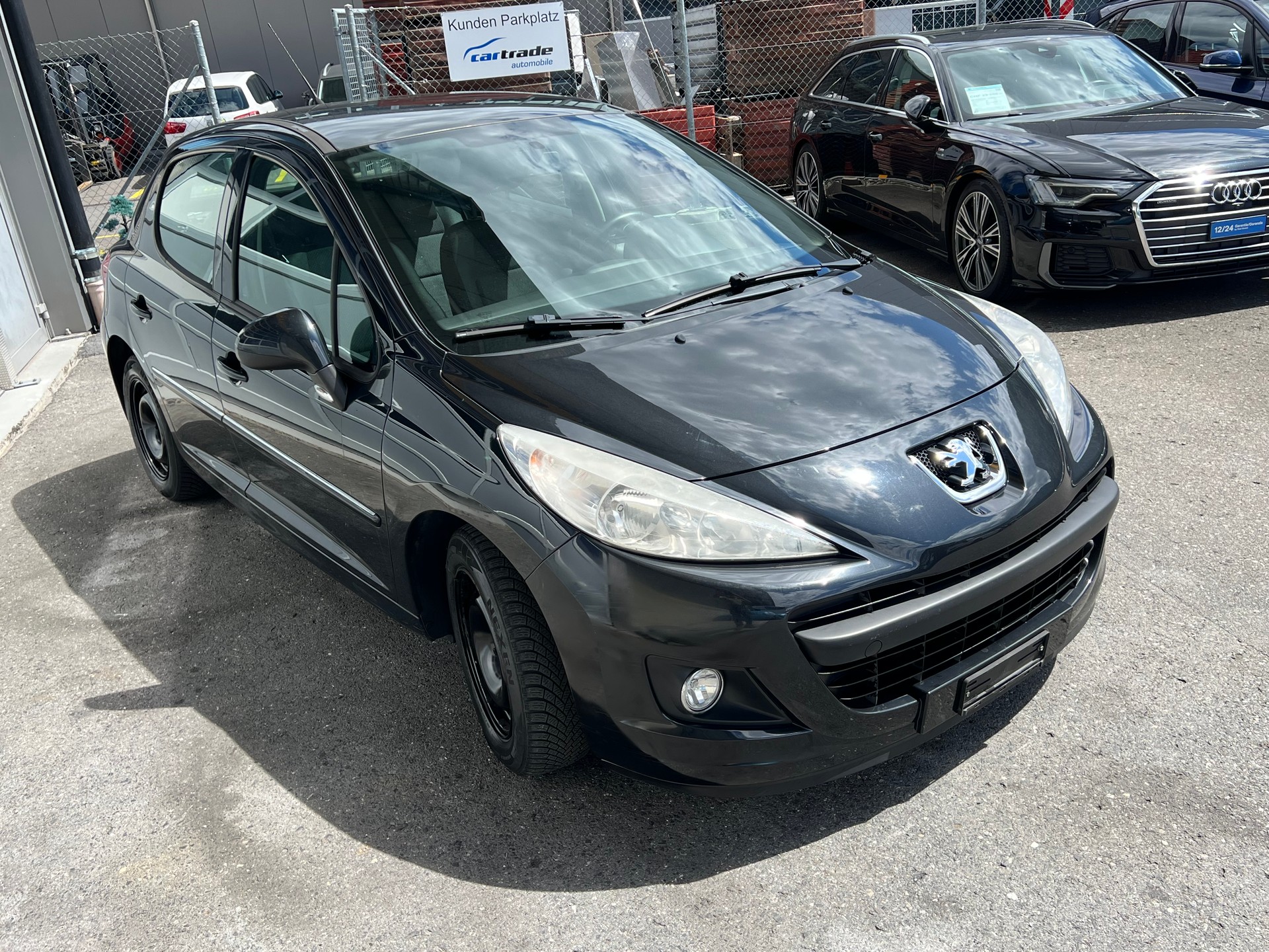 PEUGEOT 207 1.4 16V Sport *** Klima * Alufelgen * Glassdach * 8 fachbereift **-image-8