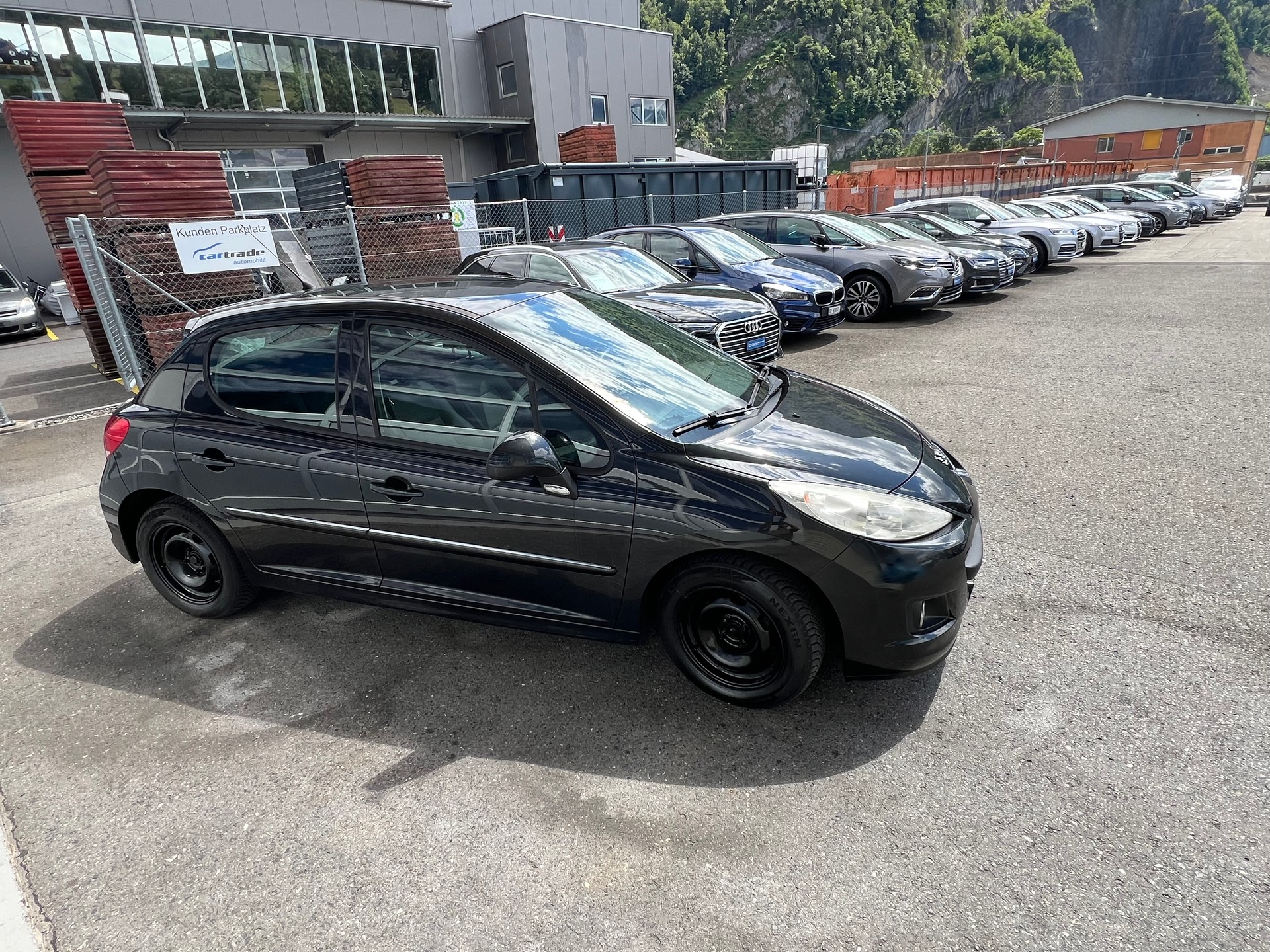 PEUGEOT 207 1.4 16V Sport *** Klima * Alufelgen * Glassdach * 8 fachbereift **-image-6