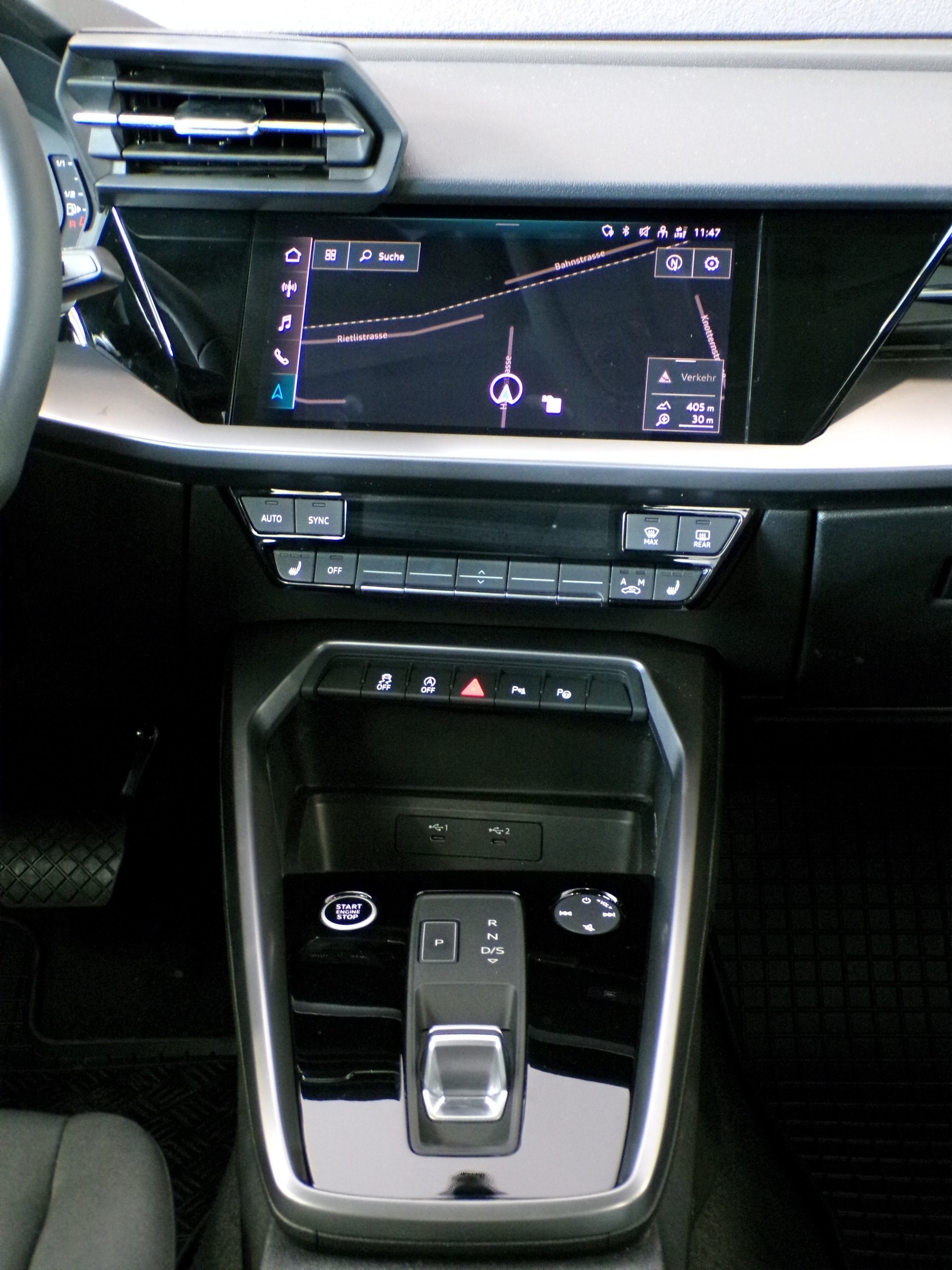 AUDI A3 Sportback 30 g-tron S line S-tronic-image-15