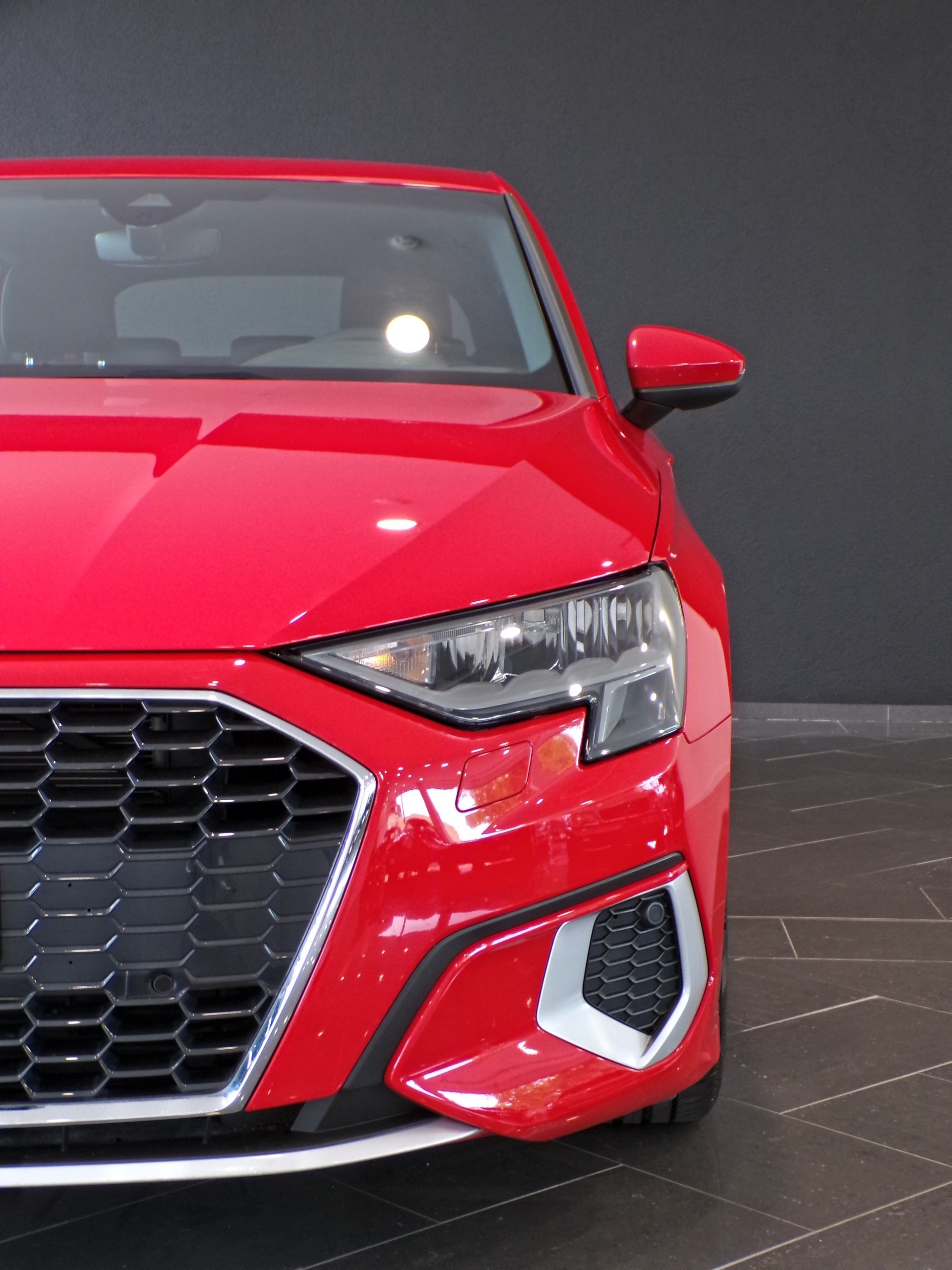 AUDI A3 Sportback 30 g-tron S line S-tronic-image-6