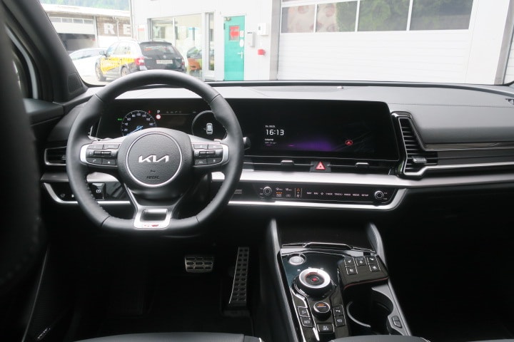 KIA Sportage 1.6T-GDi PHEV GT-Line 4x4 A-image-8