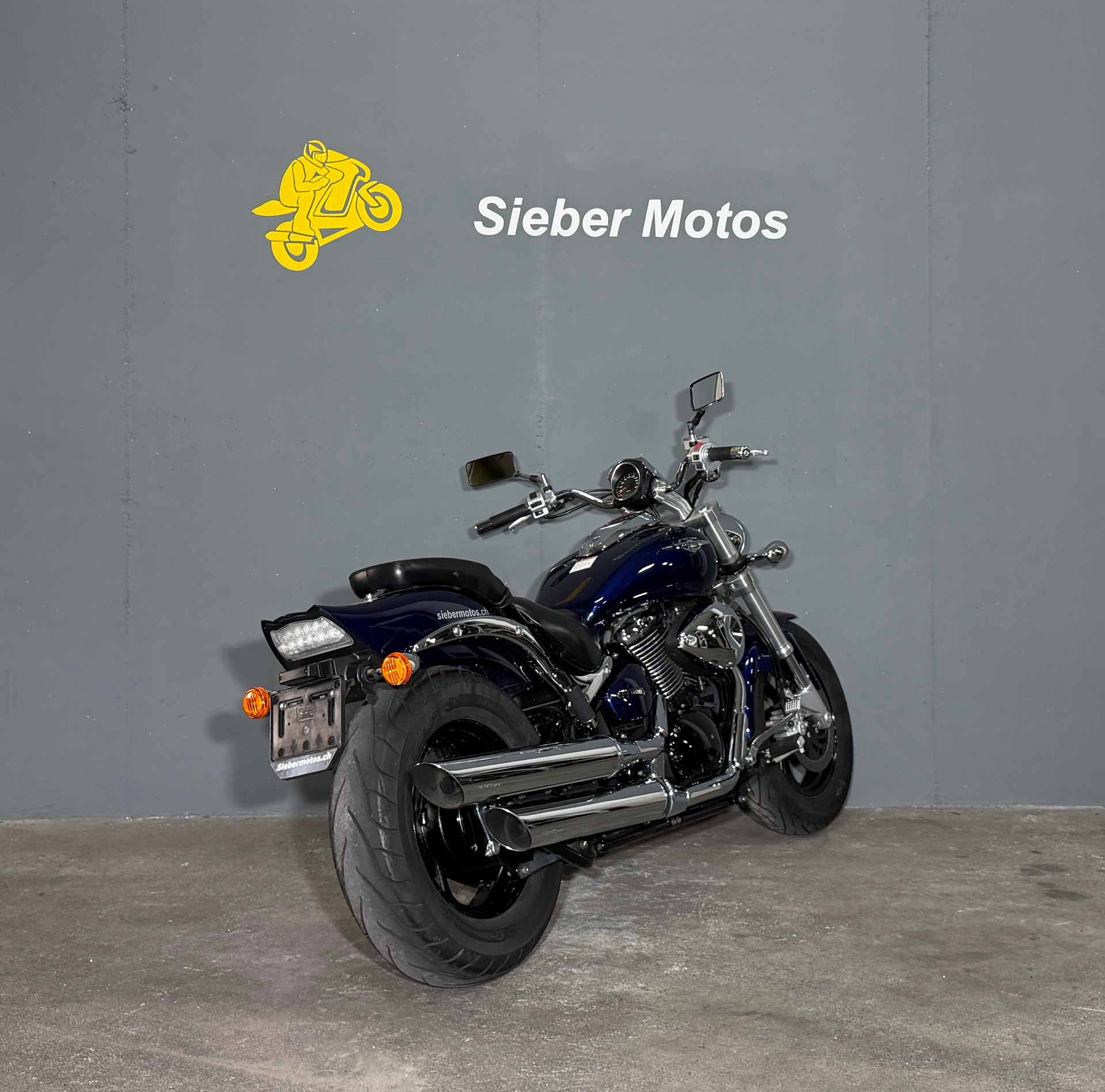 SUZUKI M 800 Intruder-image-3