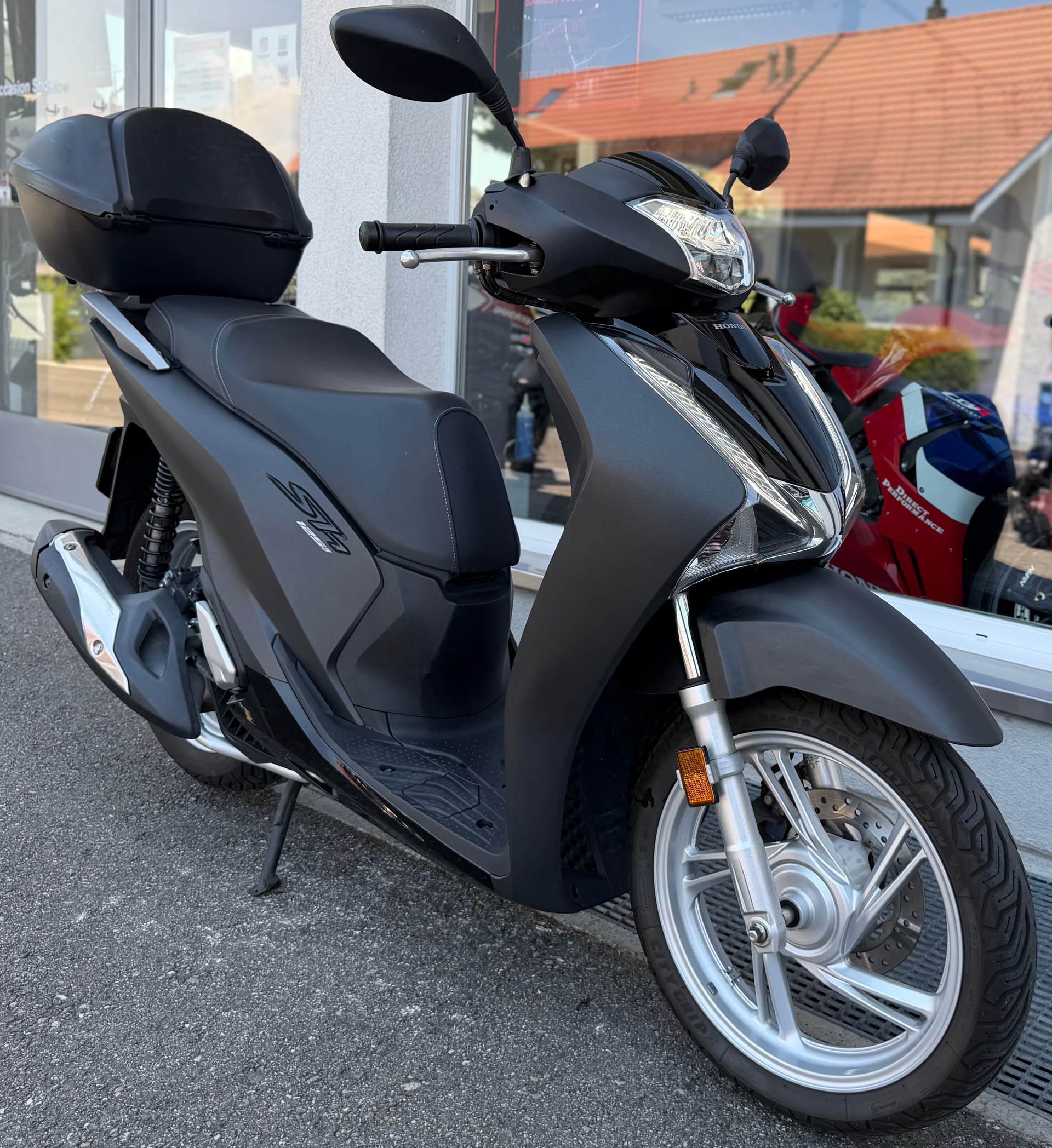 HONDA SH 125 i-image-9