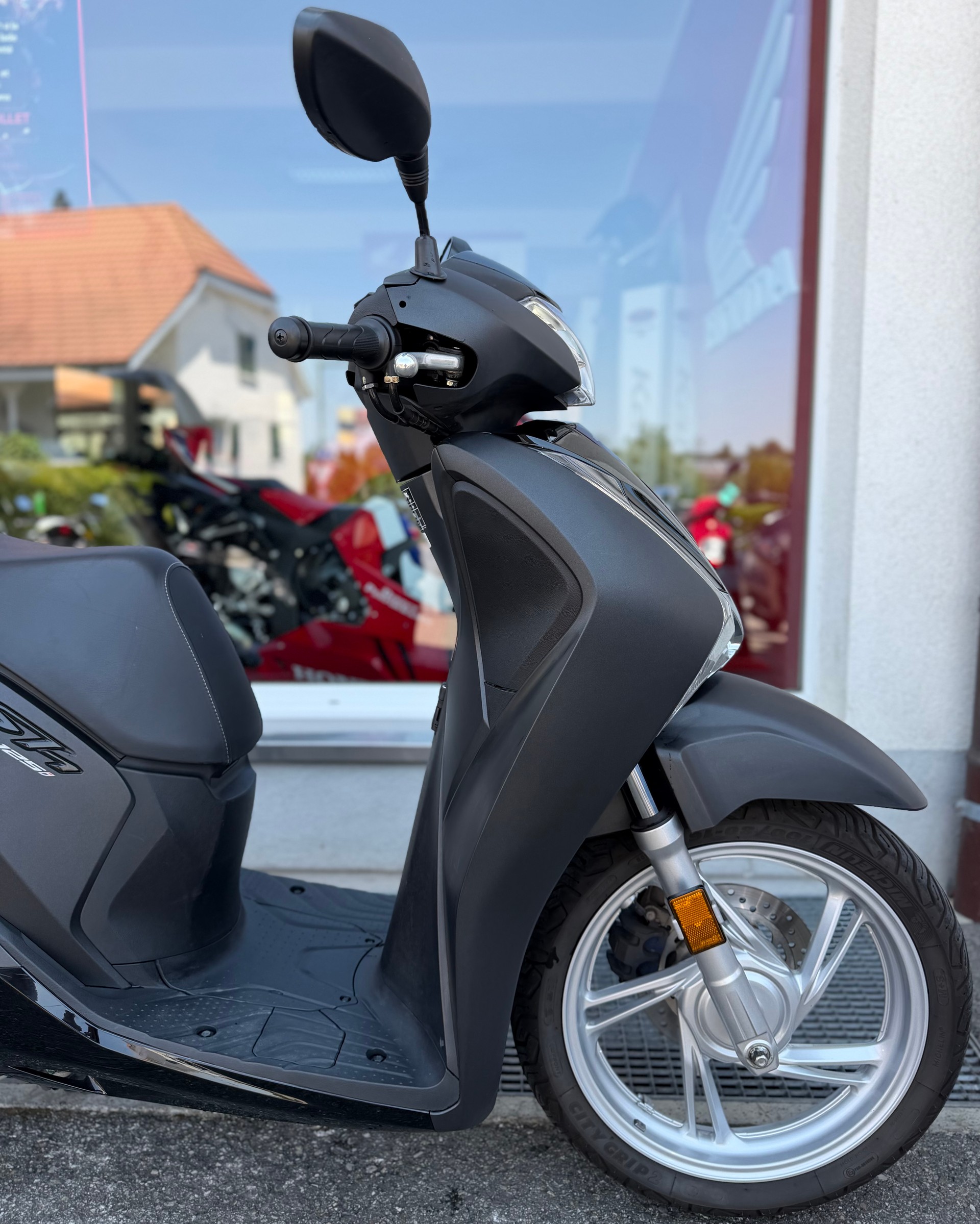 HONDA SH 125 i-image-4
