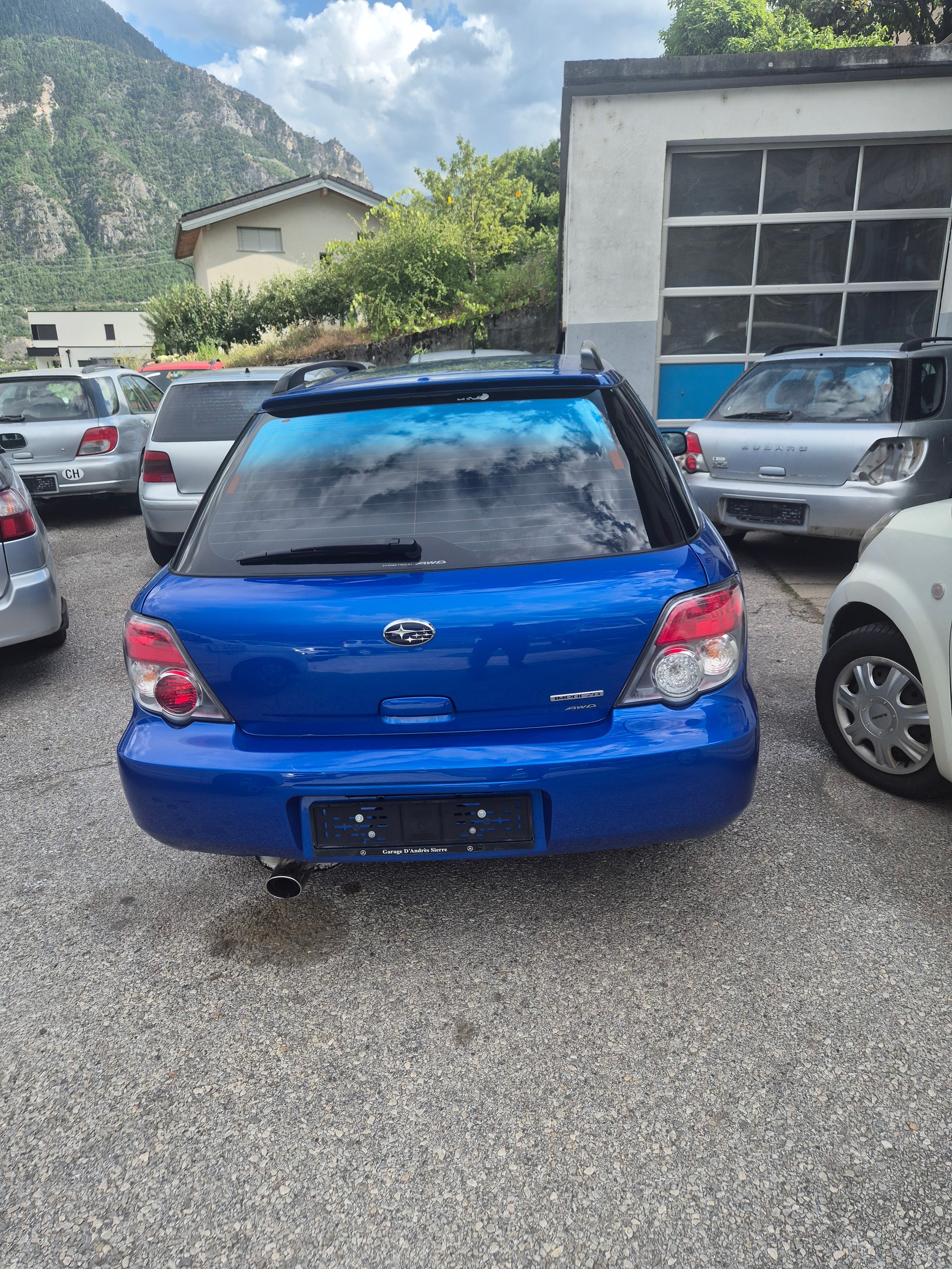 SUBARU Impreza 2.0R-image-3