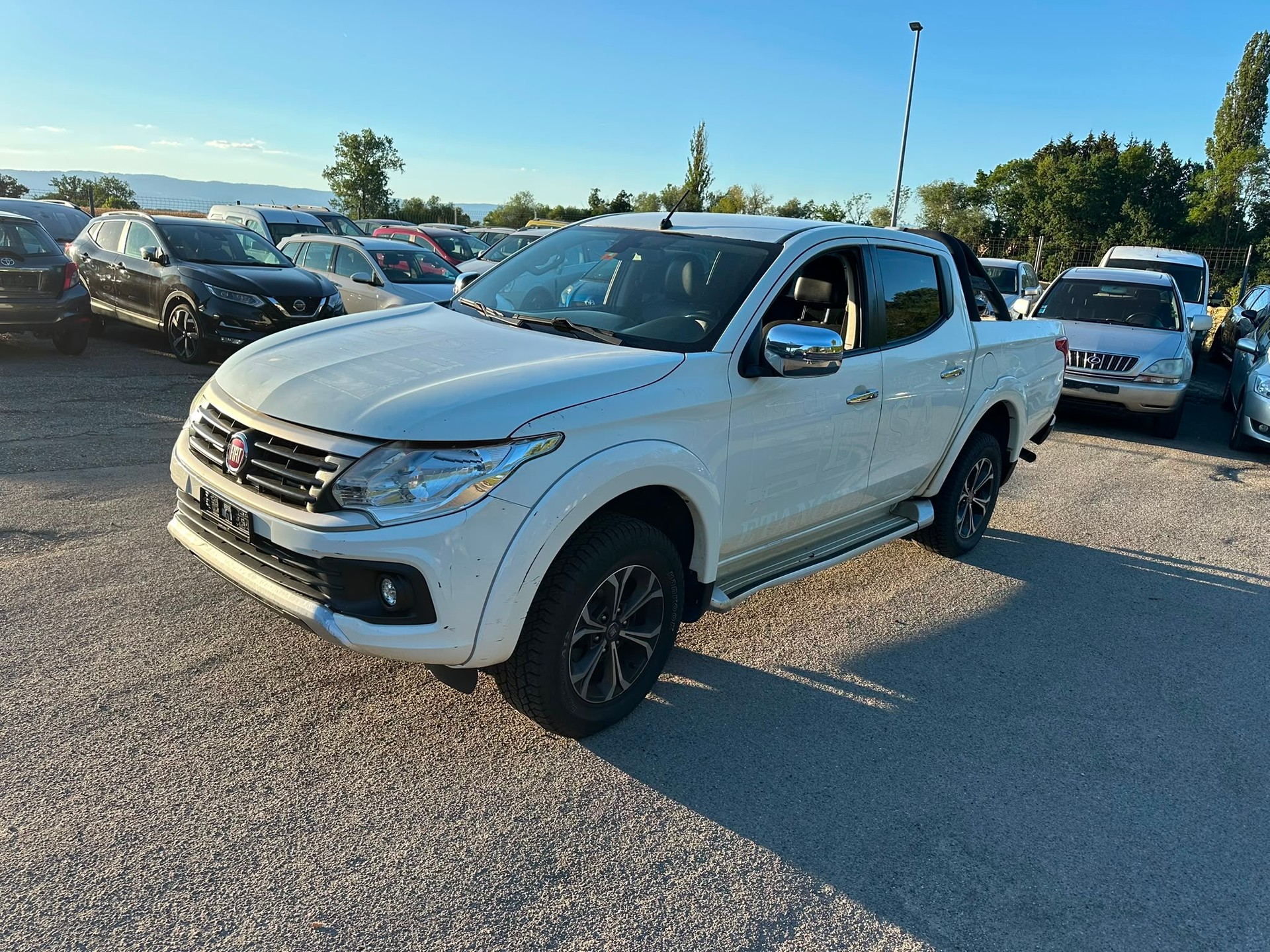 FIAT Fullback LX 2.4 MJ DC Swiss 4WD A