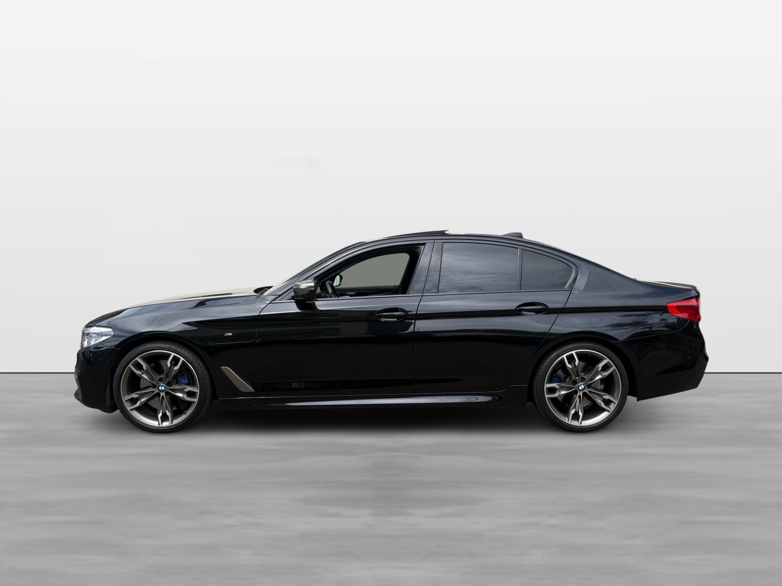BMW M550d xDrive Steptronic-showroom-element-2