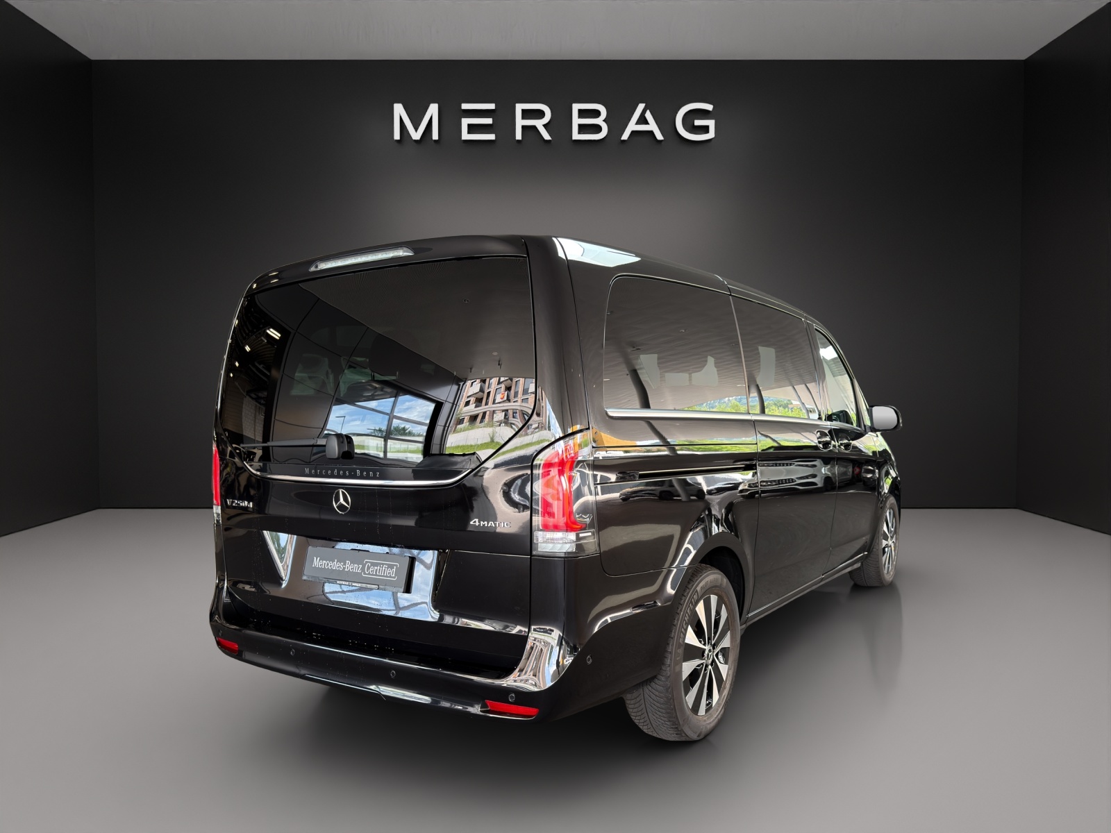 MERCEDES-BENZ V 250 d lang Avantgarde 4Matic G-Tronic-image-7