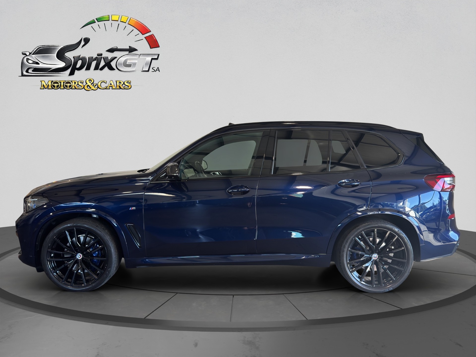 BMW X5 xDrive 48V 40i M Sport Steptronic-showroom-element-1