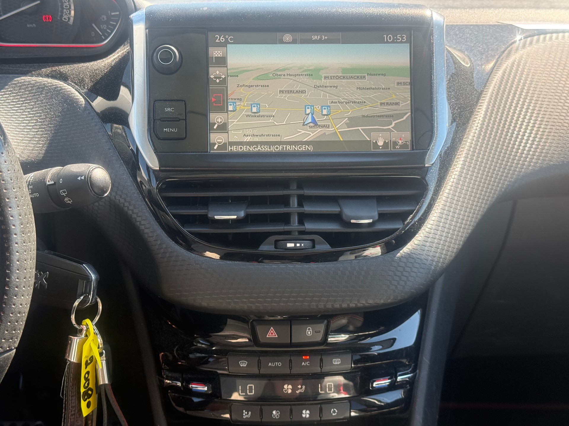 PEUGEOT 2008 1.2 PureTech GT Line EAT6-image-13