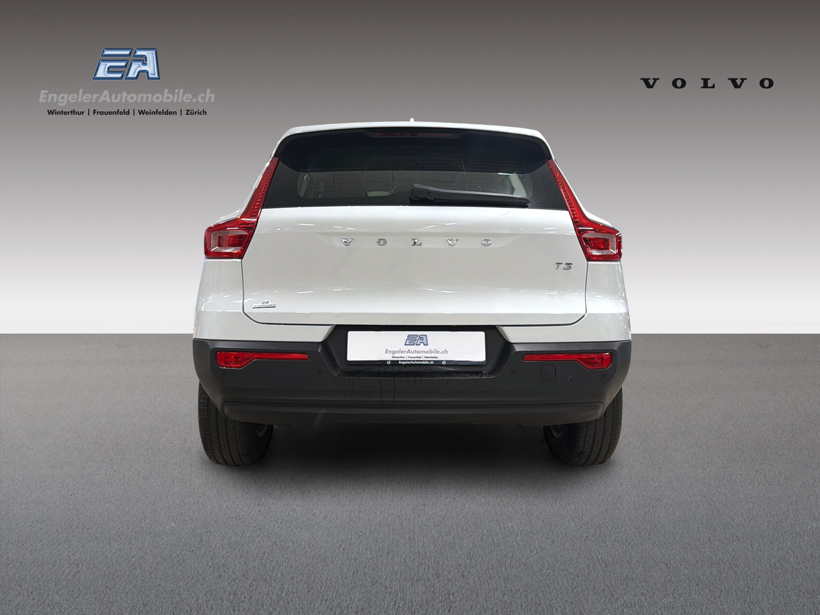 VOLVO XC40 1.5 T3 Momentum Light-image-4