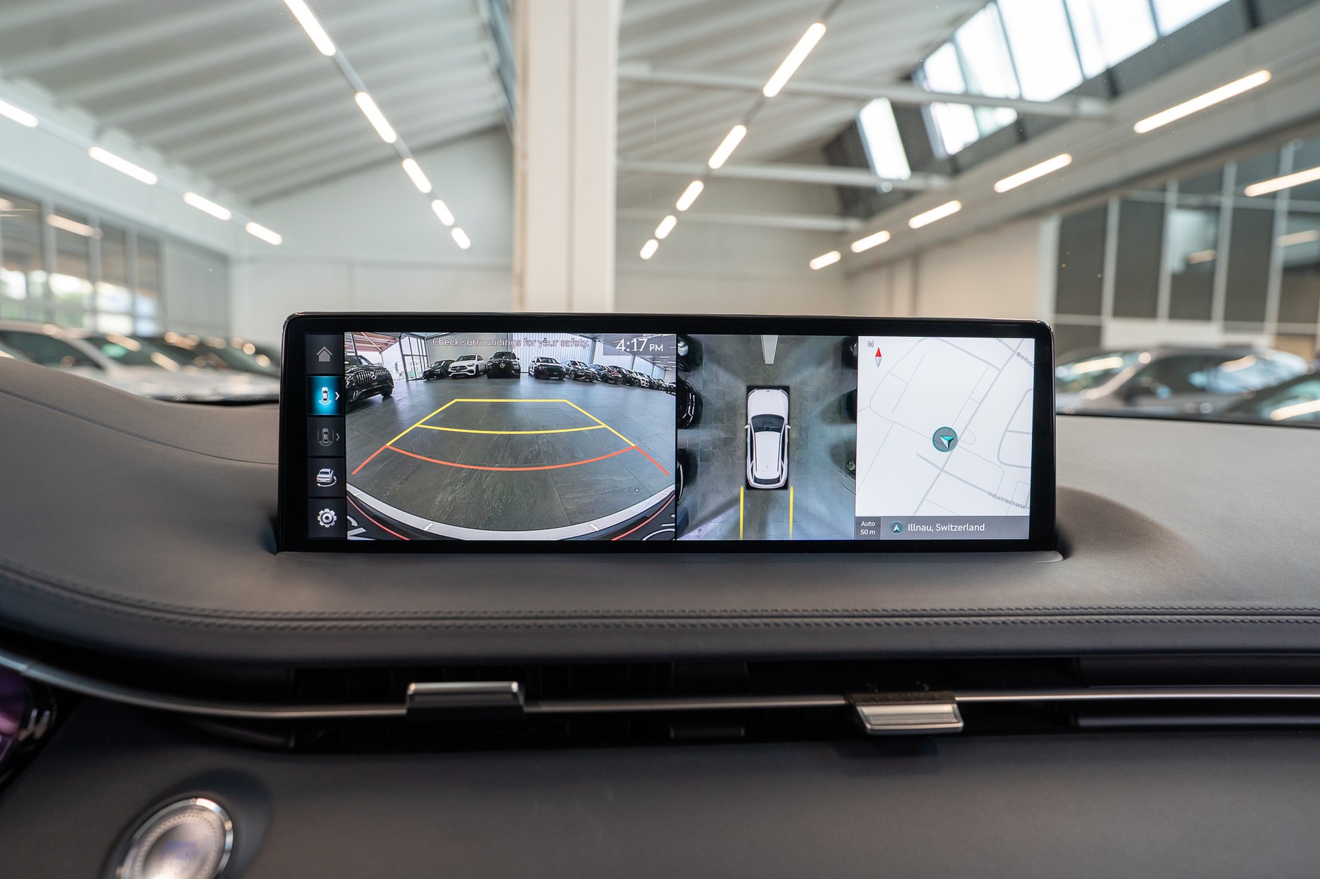 GENESIS GV70 2.5T Sport / Panorama-Glasdach / Massage-Sitze / 360°Kamera-image-23