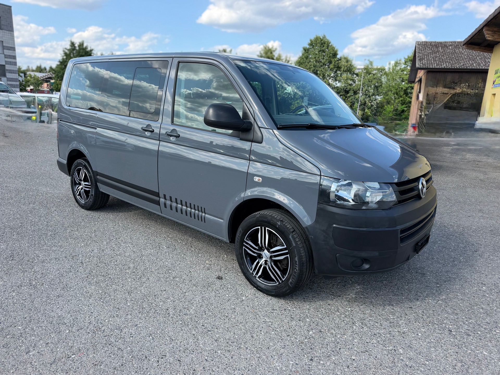 VW T5 2.0 Bi-TDI BMT 4Motion DSG-showroom-element-2