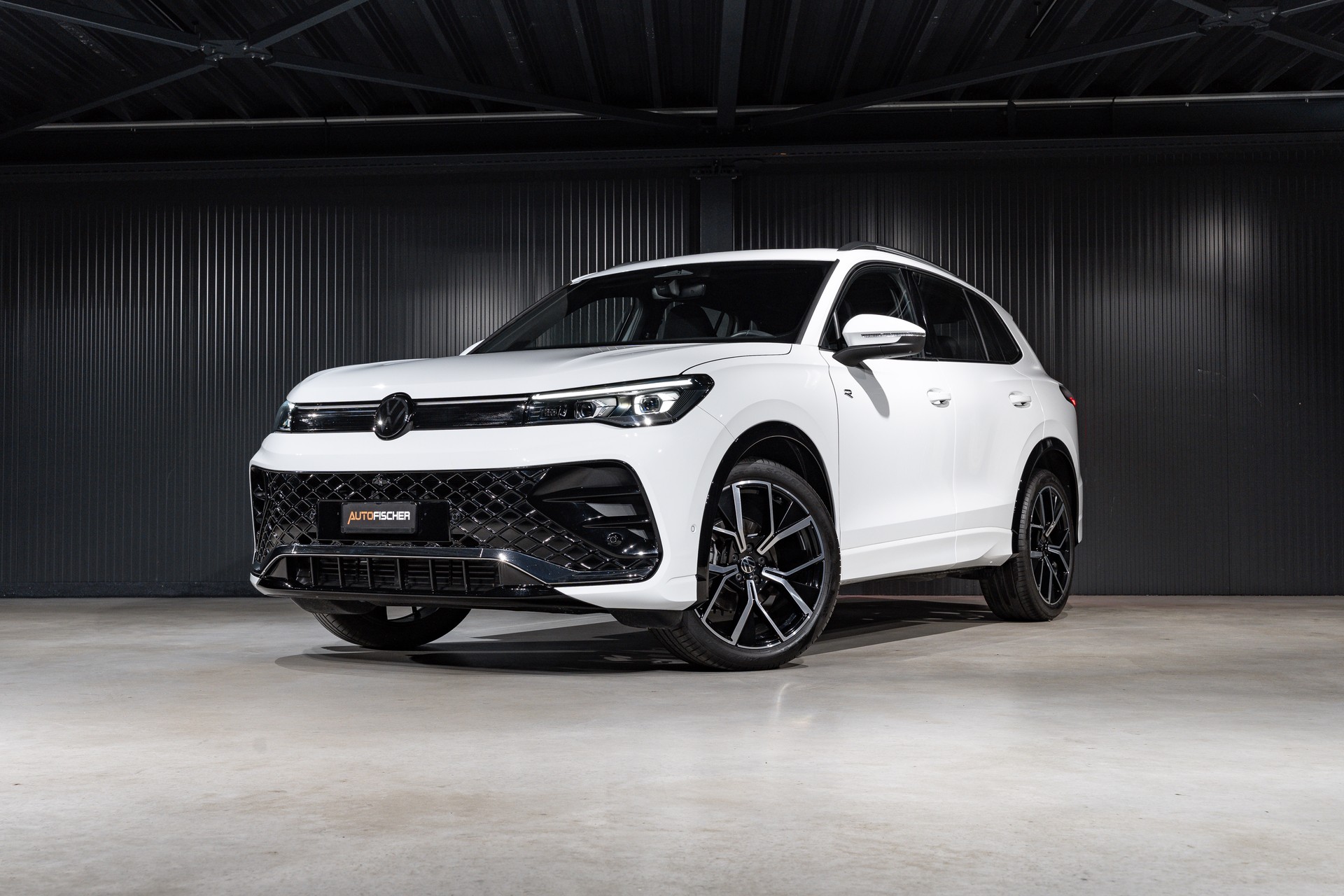 VW Tiguan 1.5 eTSI DSG R-Line