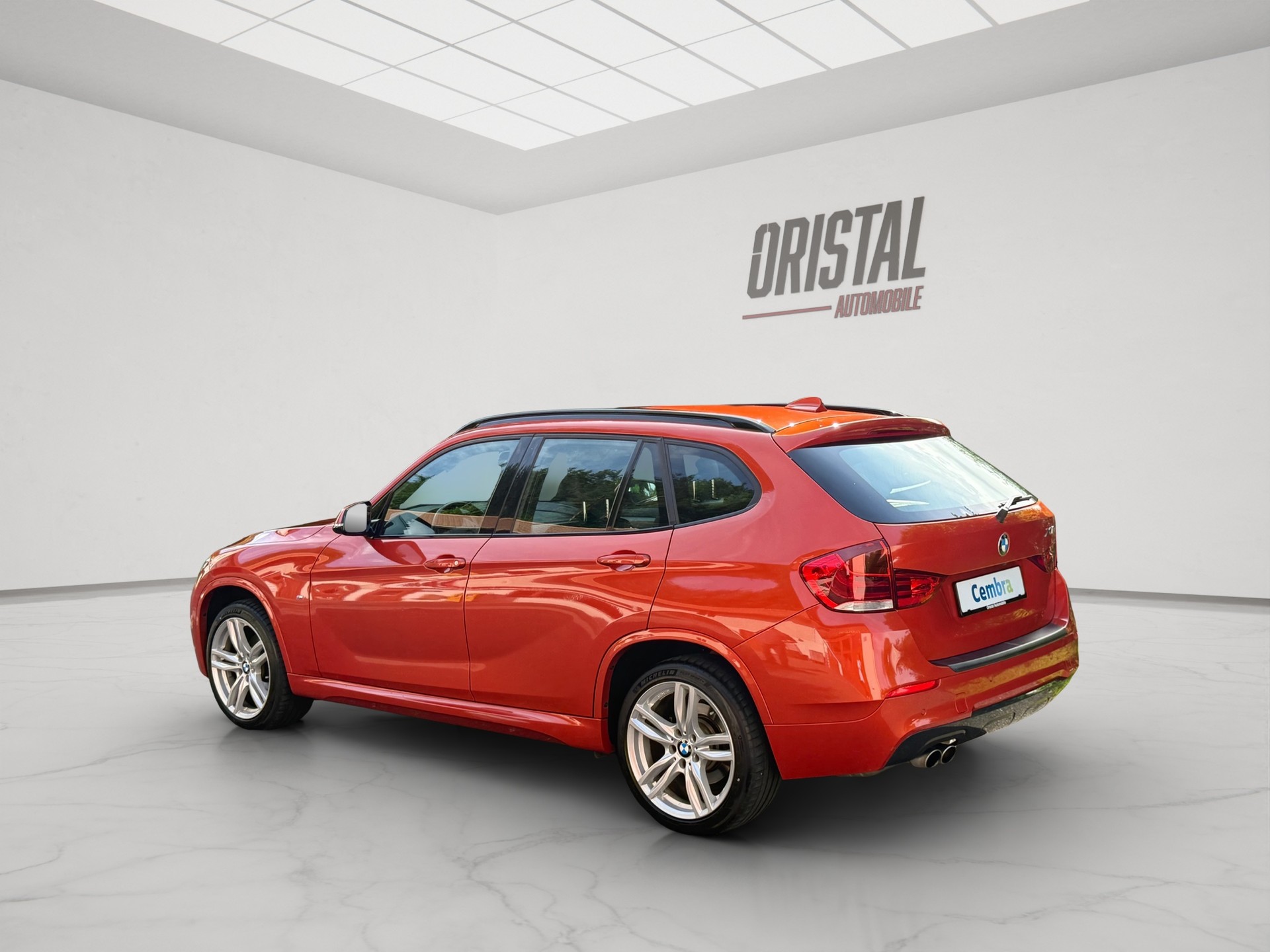 BMW X1 xDrive 28i xLine-image-2