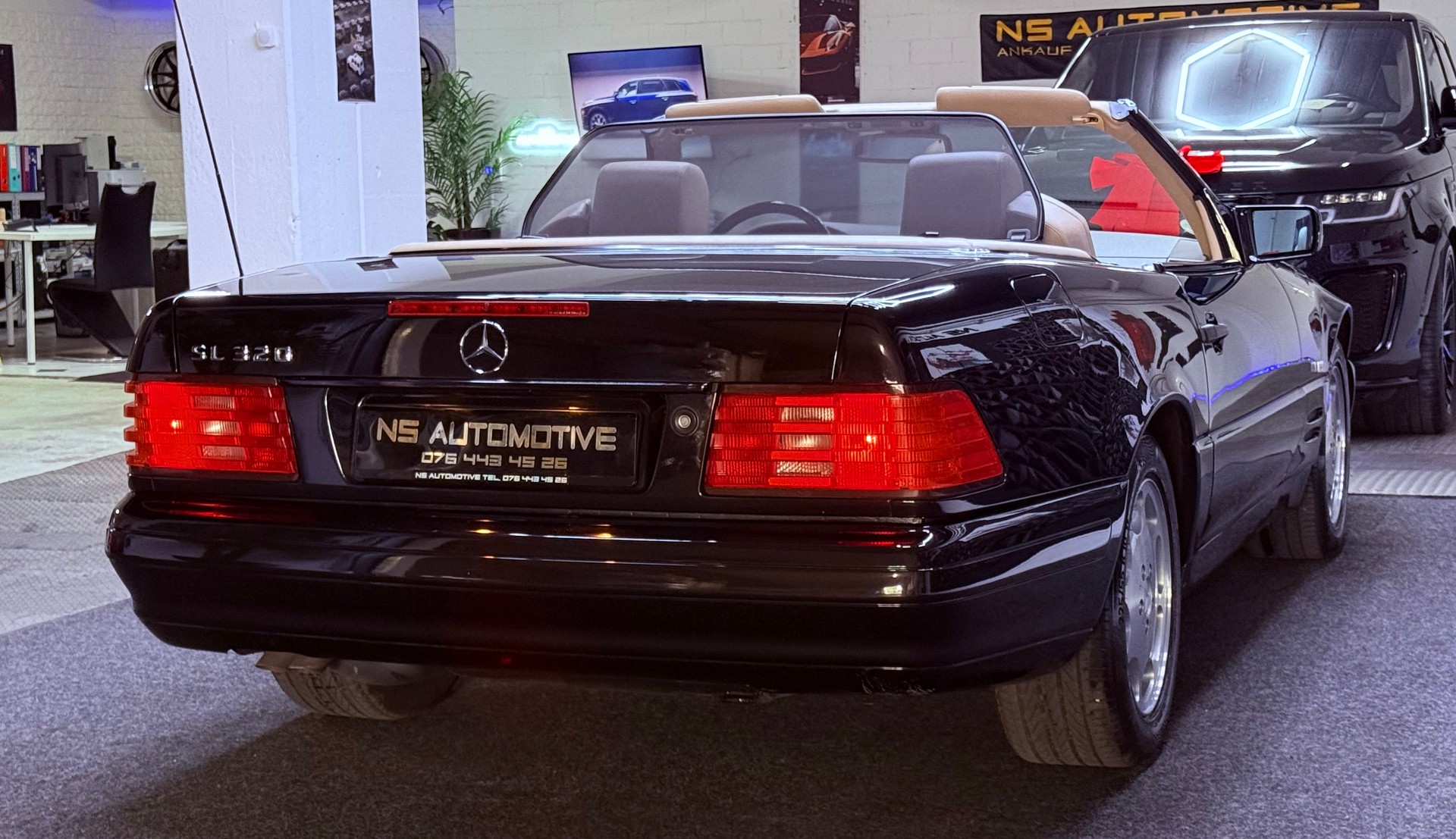 MERCEDES-BENZ SL 320 Automatic-showroom-element-3