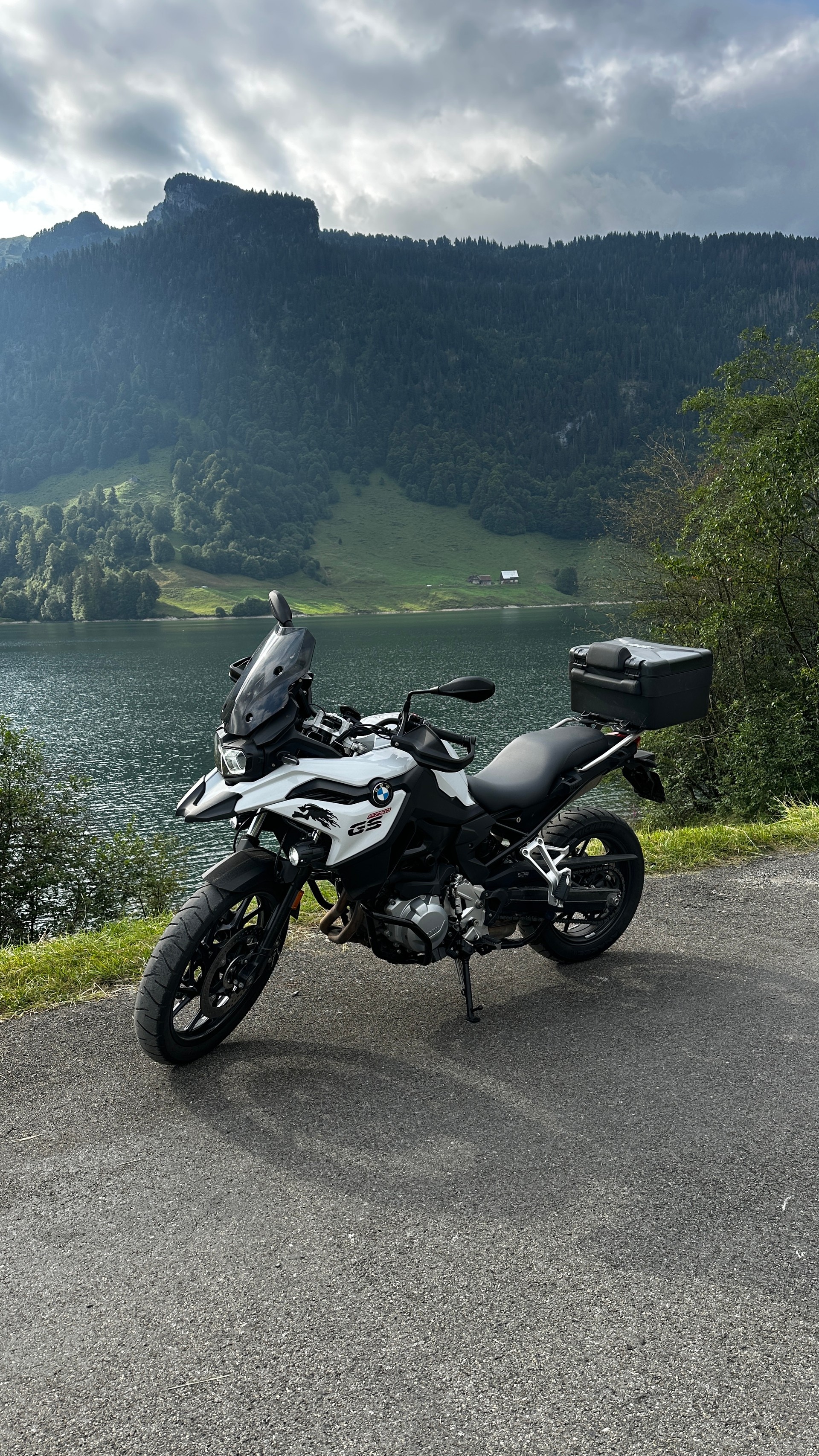 BMW F 750 GS ABS-image-0