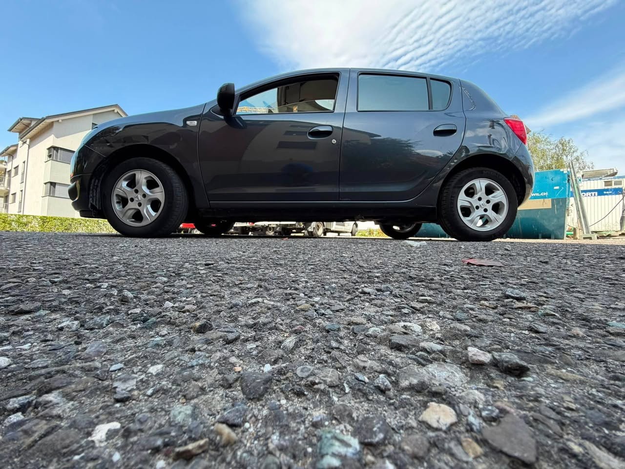 DACIA Sandero 1.5 dCi Lauréate-image-6