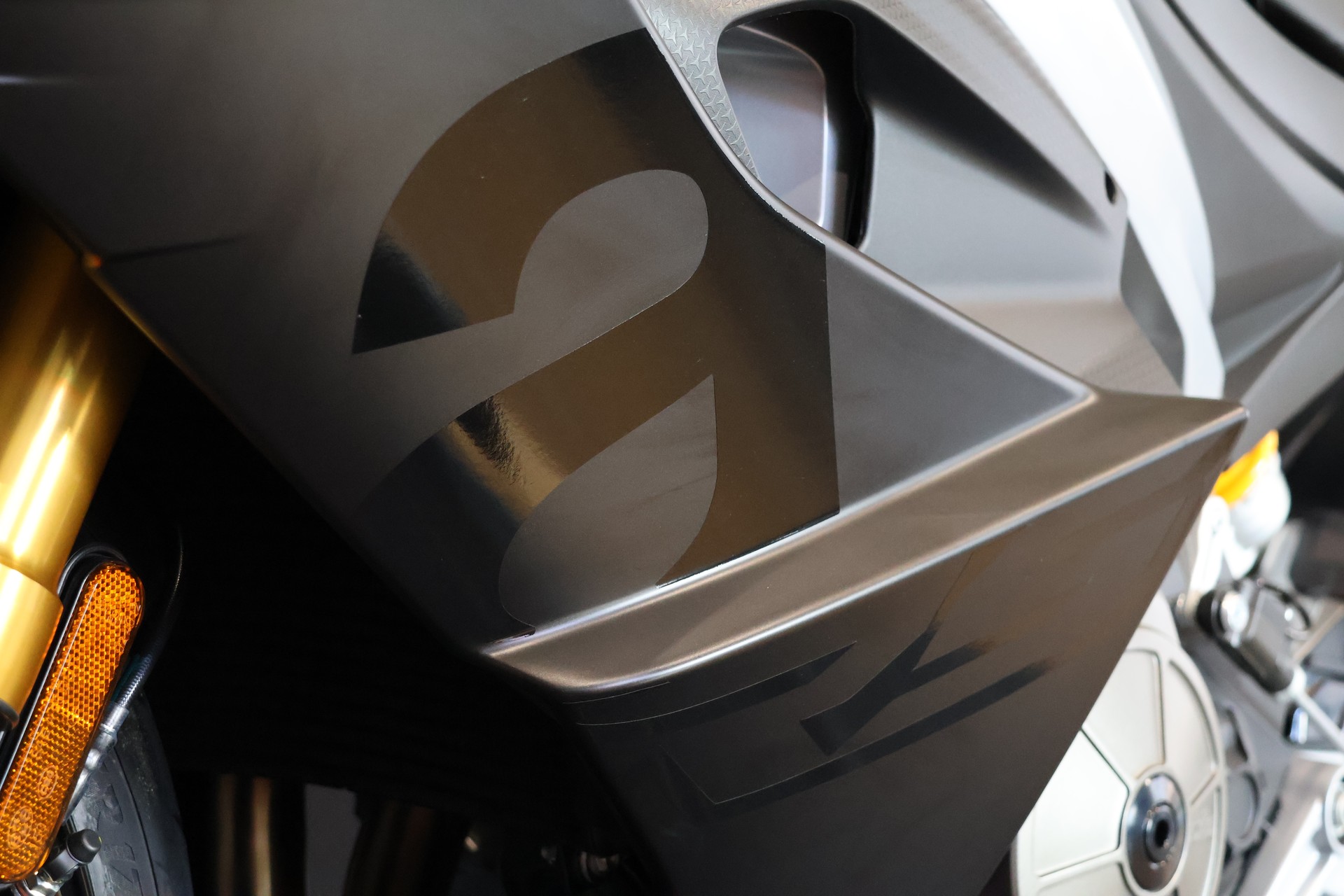APRILIA RS 660 Factory Ultra Dark E5+ (105ps)-image-7