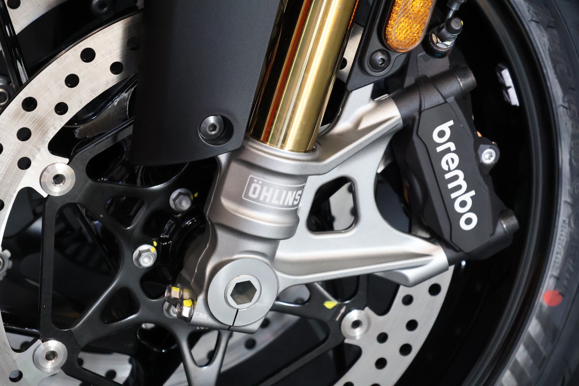 APRILIA RS 660 Factory Ultra Dark E5+ (105ps)-image-12