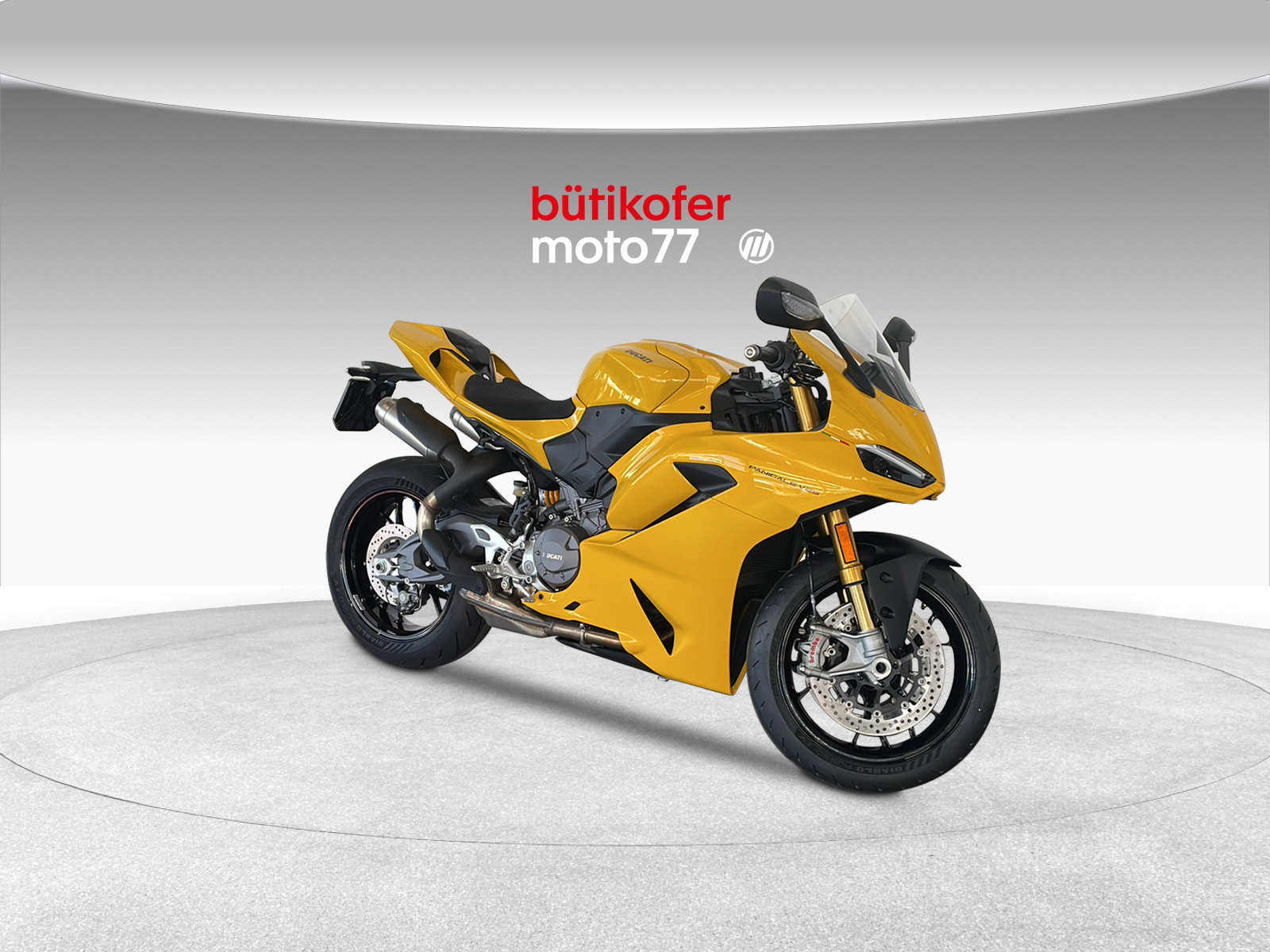 DUCATI 890 Superb. Panigale V2 S ABS