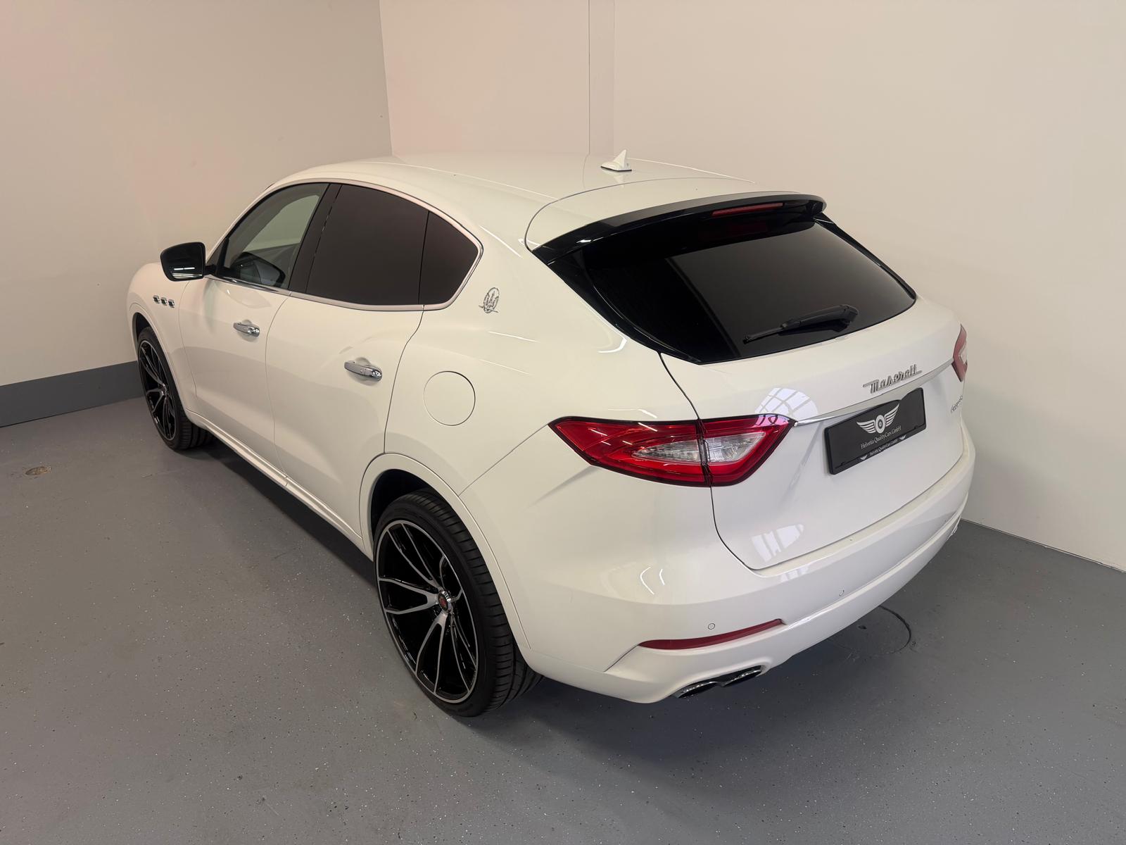 MASERATI Levante S 3.0 V6 Automatica-image-7