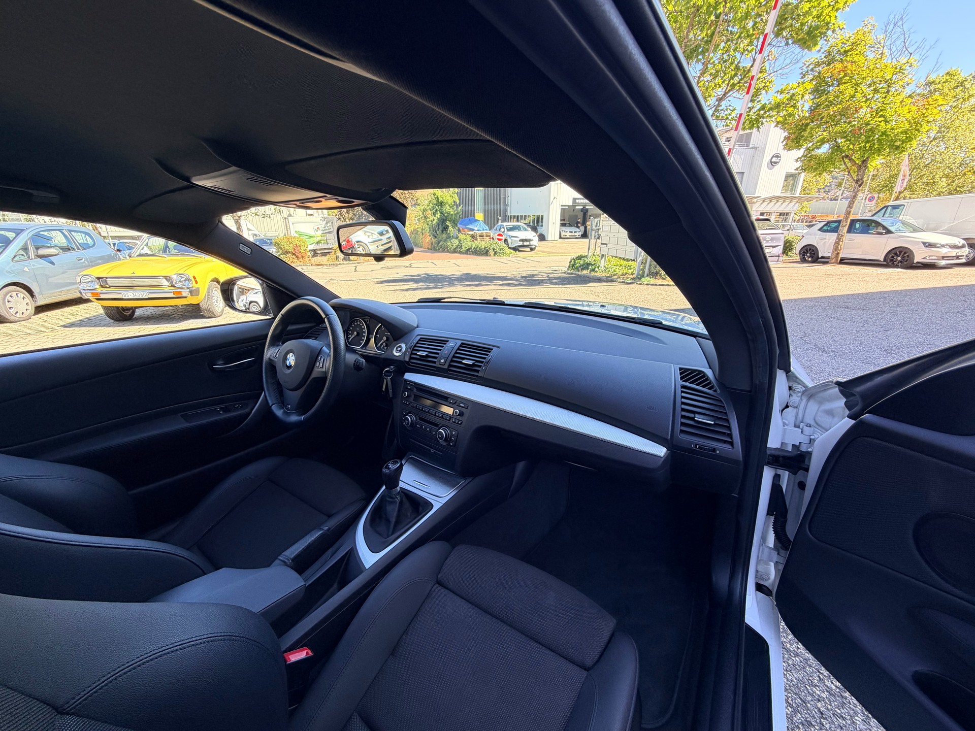 BMW 118d Coupé M SPORT-image-8