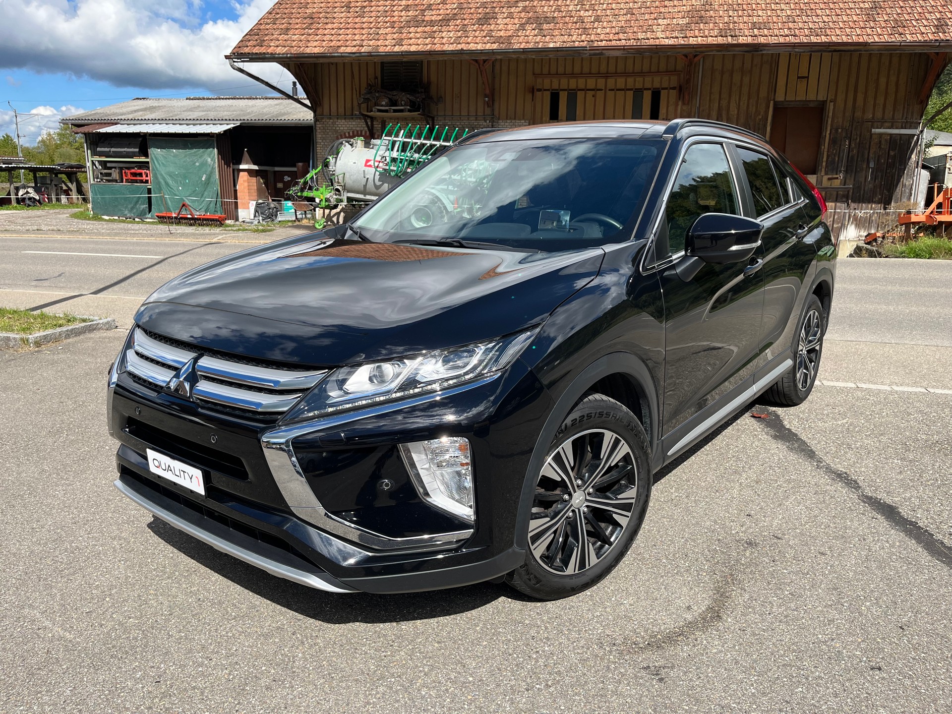 MITSUBISHI Eclipse Cross 1.5 T-Mivec Diamond 4WD CVT / Frisch ab MFK & Service / 8-fach bereift / CH-Fahrzeug