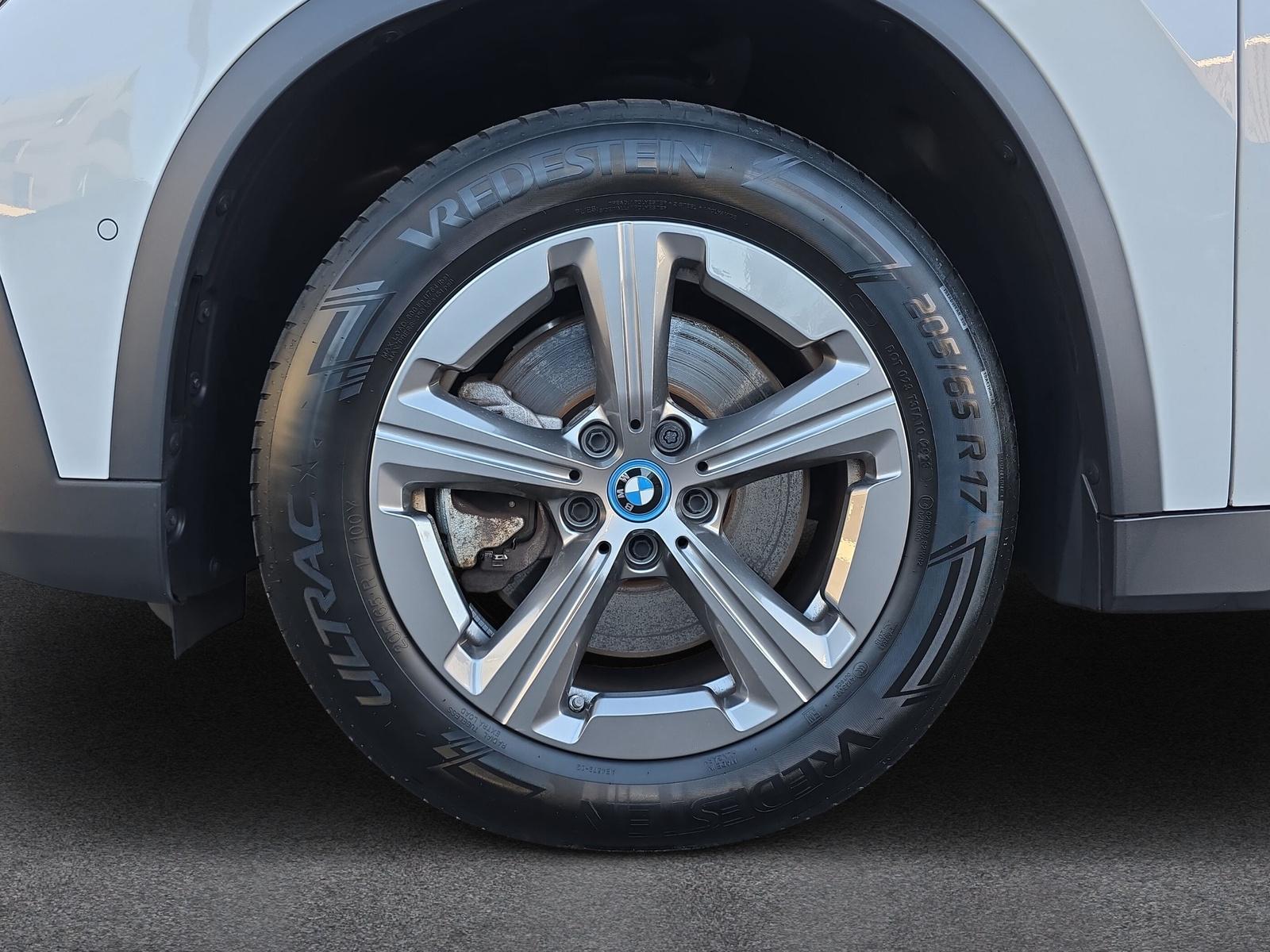 BMW X1 30e xDrive U11 (CH) AHK ** HYBRIDE RECHARGEABLE ** ** Action Leasing à 2.88% Jusqu'au 30.09.2026 **-image-10