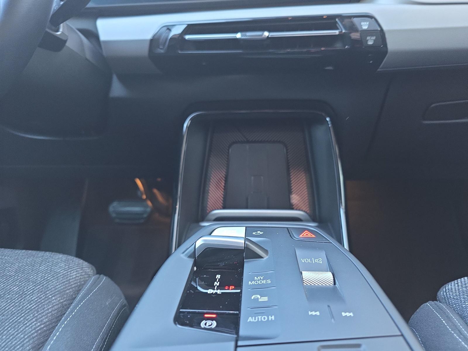 BMW X1 30e xDrive U11 (CH) AHK ** HYBRIDE RECHARGEABLE ** ** Action Leasing à 2.88% Jusqu'au 30.09.2026 **-image-18