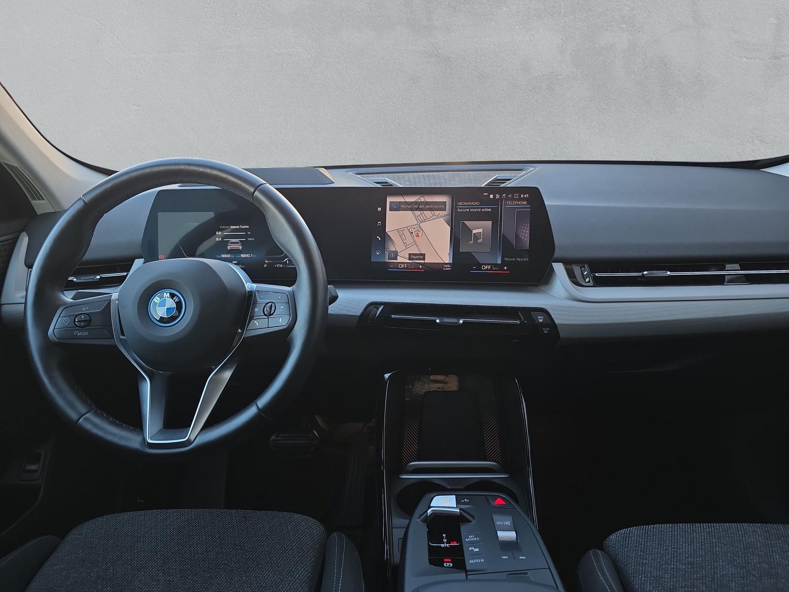 BMW X1 30e xDrive U11 (CH) AHK ** HYBRIDE RECHARGEABLE ** ** Action Leasing à 2.88% Jusqu'au 30.09.2026 **-image-17