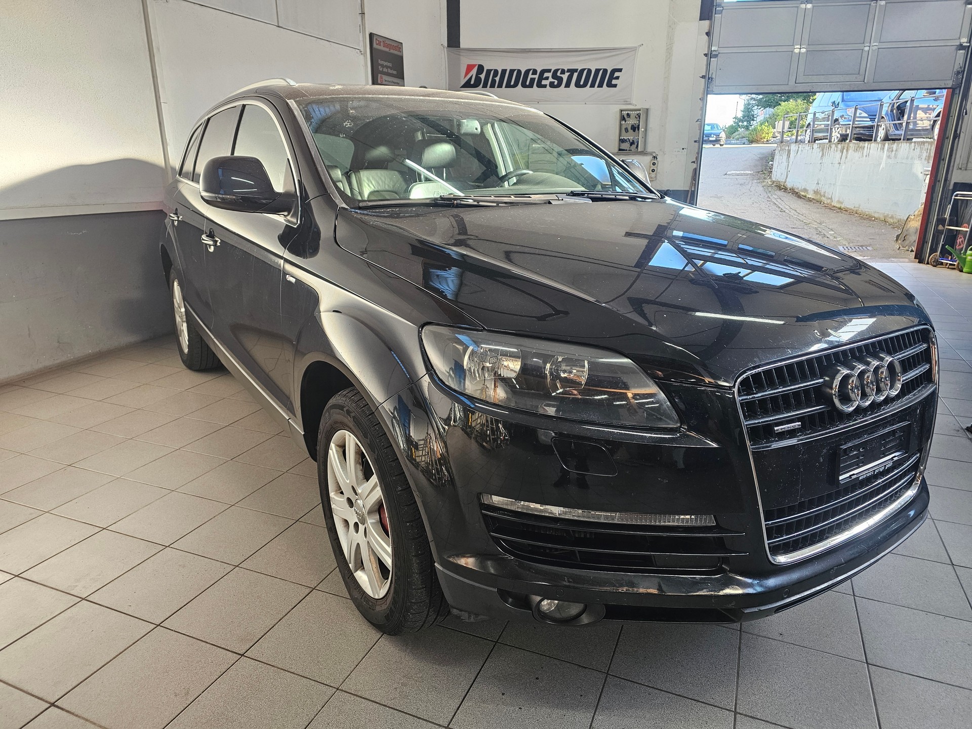 AUDI Q7 3.0 TDI quattro tiptronic