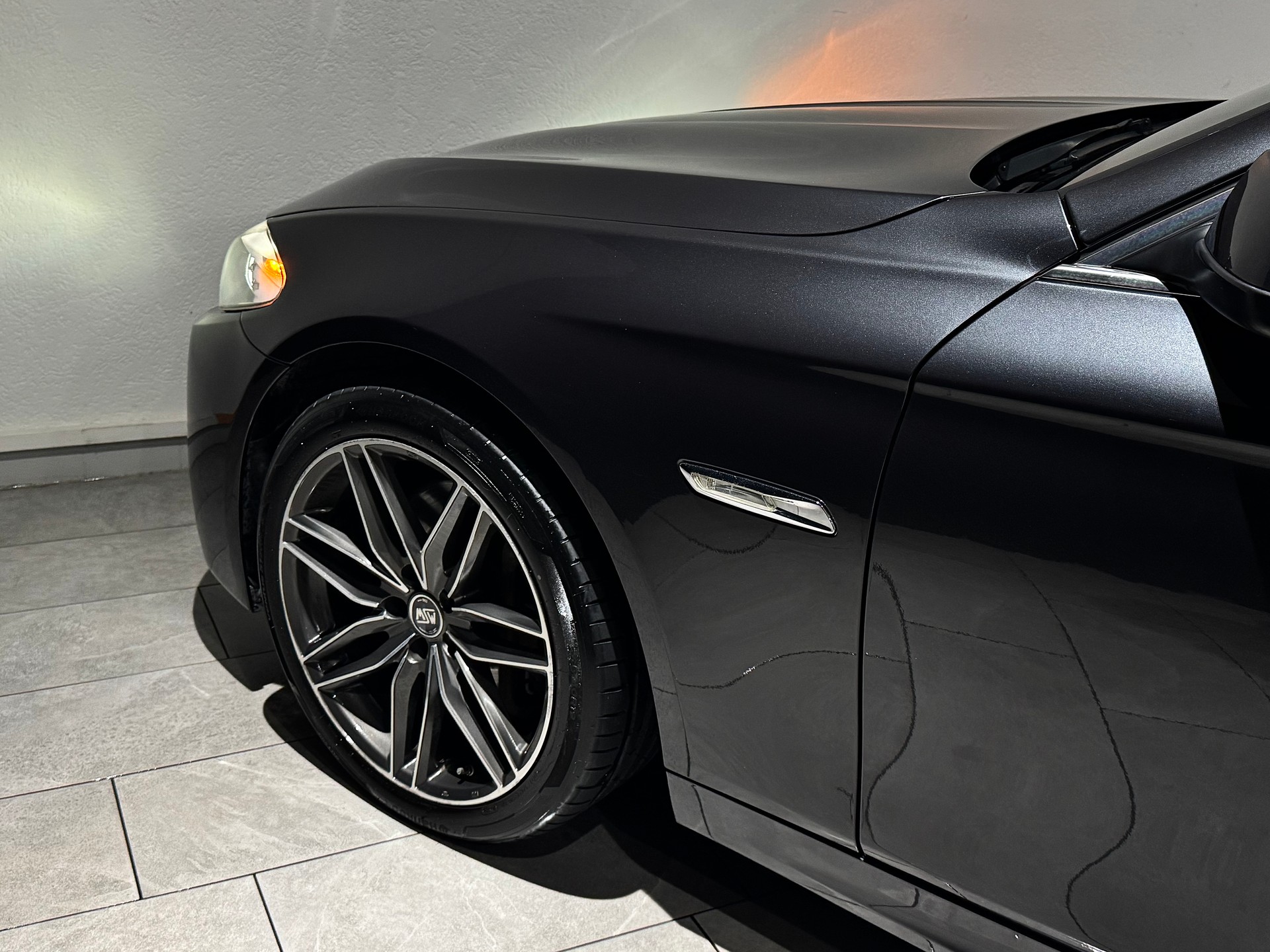 BMW 530d xDrive Steptronic | CH |-image-8