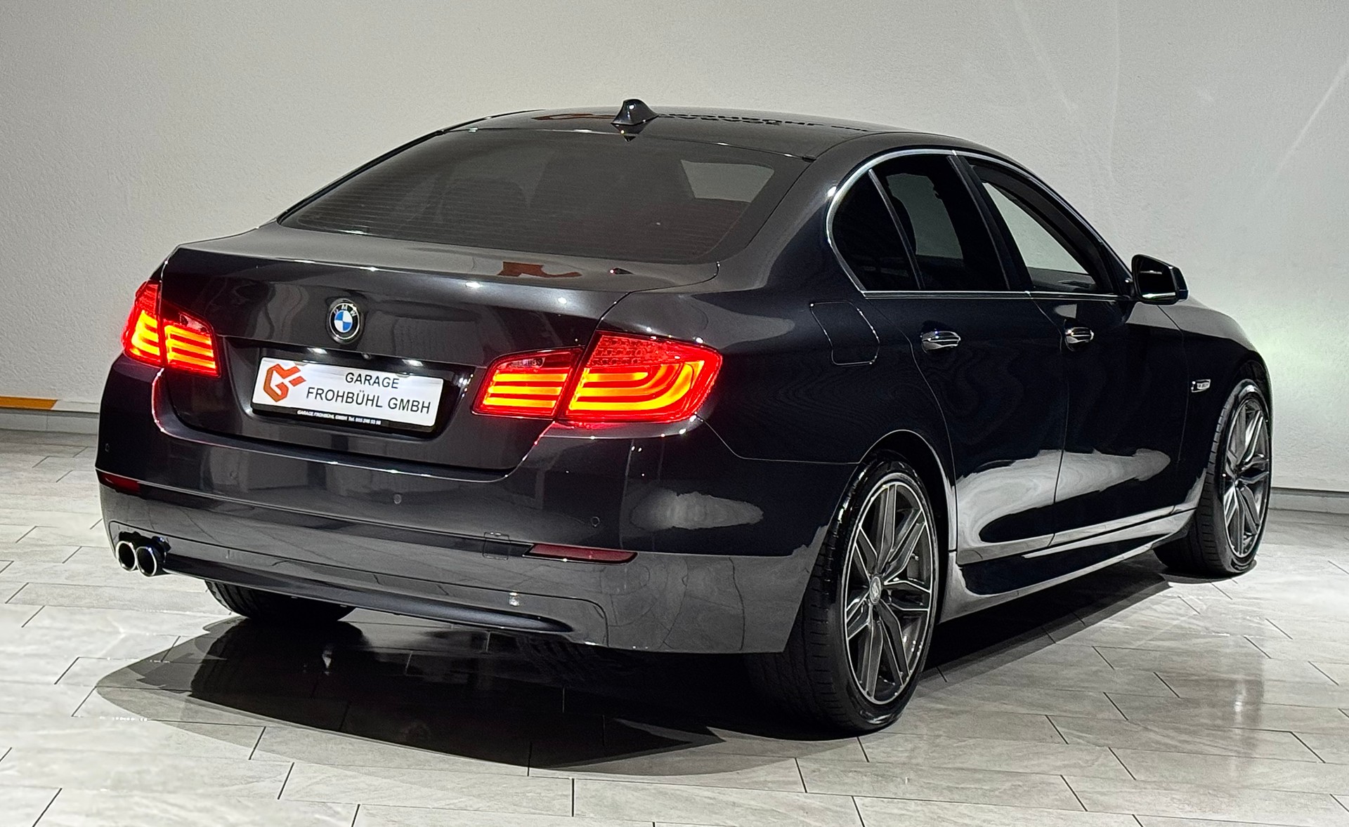 BMW 530d xDrive Steptronic | CH |-image-4