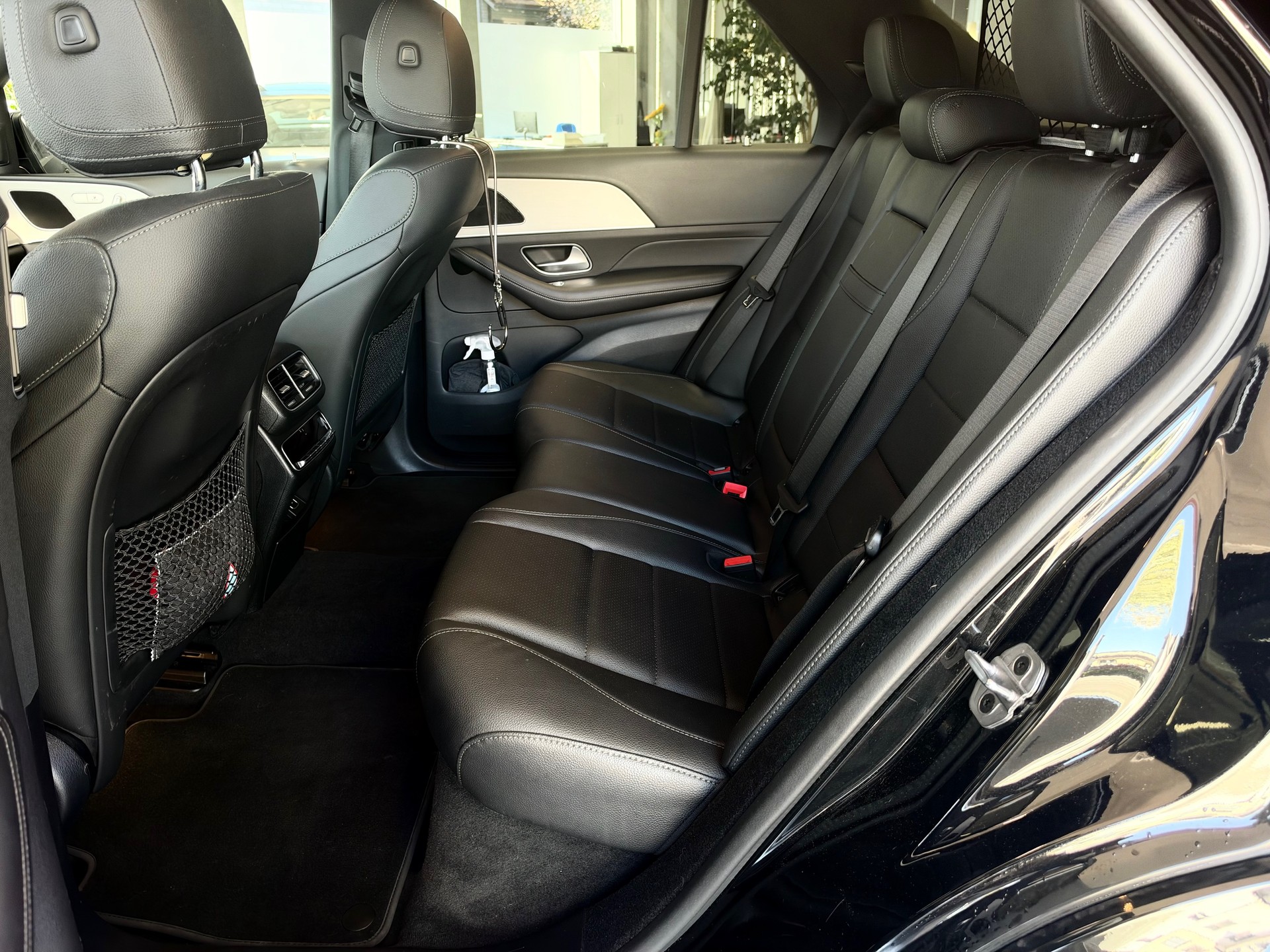MERCEDES-BENZ GLE 300 d 4Matic AMG Line 9G-Tronic-image-8