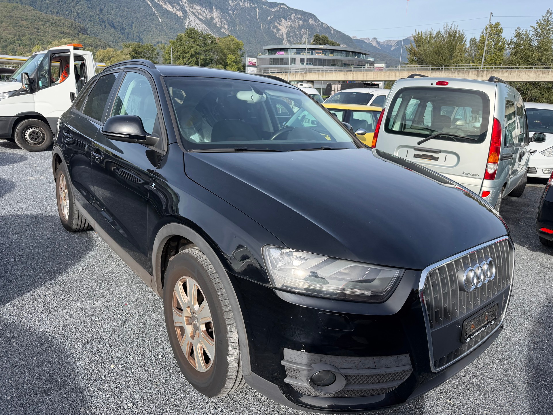 AUDI Q3 2.0 TFSI quattro S-tronic