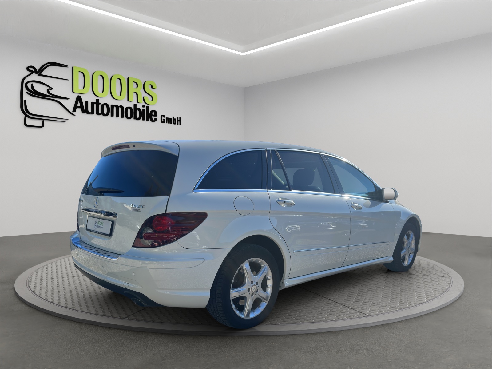 MERCEDES-BENZ R 350 (320) CDI L 4Matic 7G-Tronic-showroom-element-3