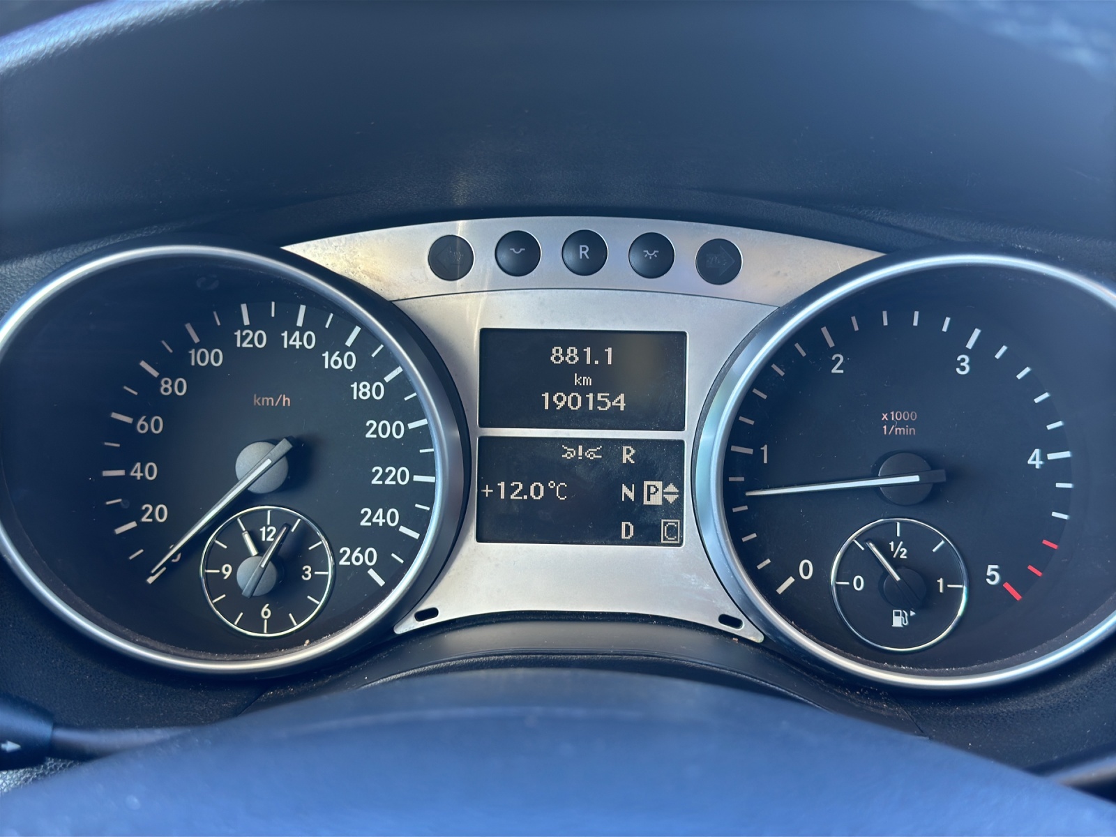 MERCEDES-BENZ R 350 (320) CDI L 4Matic 7G-Tronic-image-19