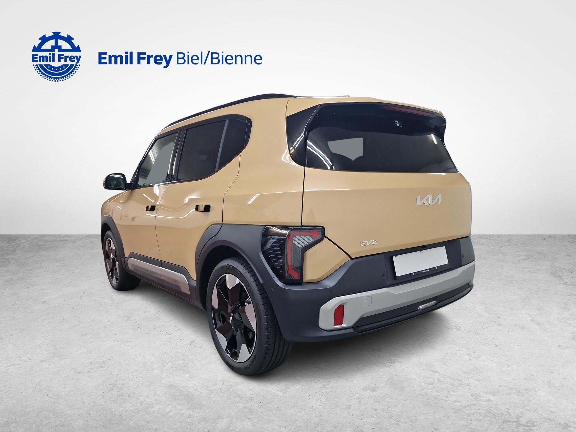 KIA EV2 61 kWh Earth-showroom-element-2