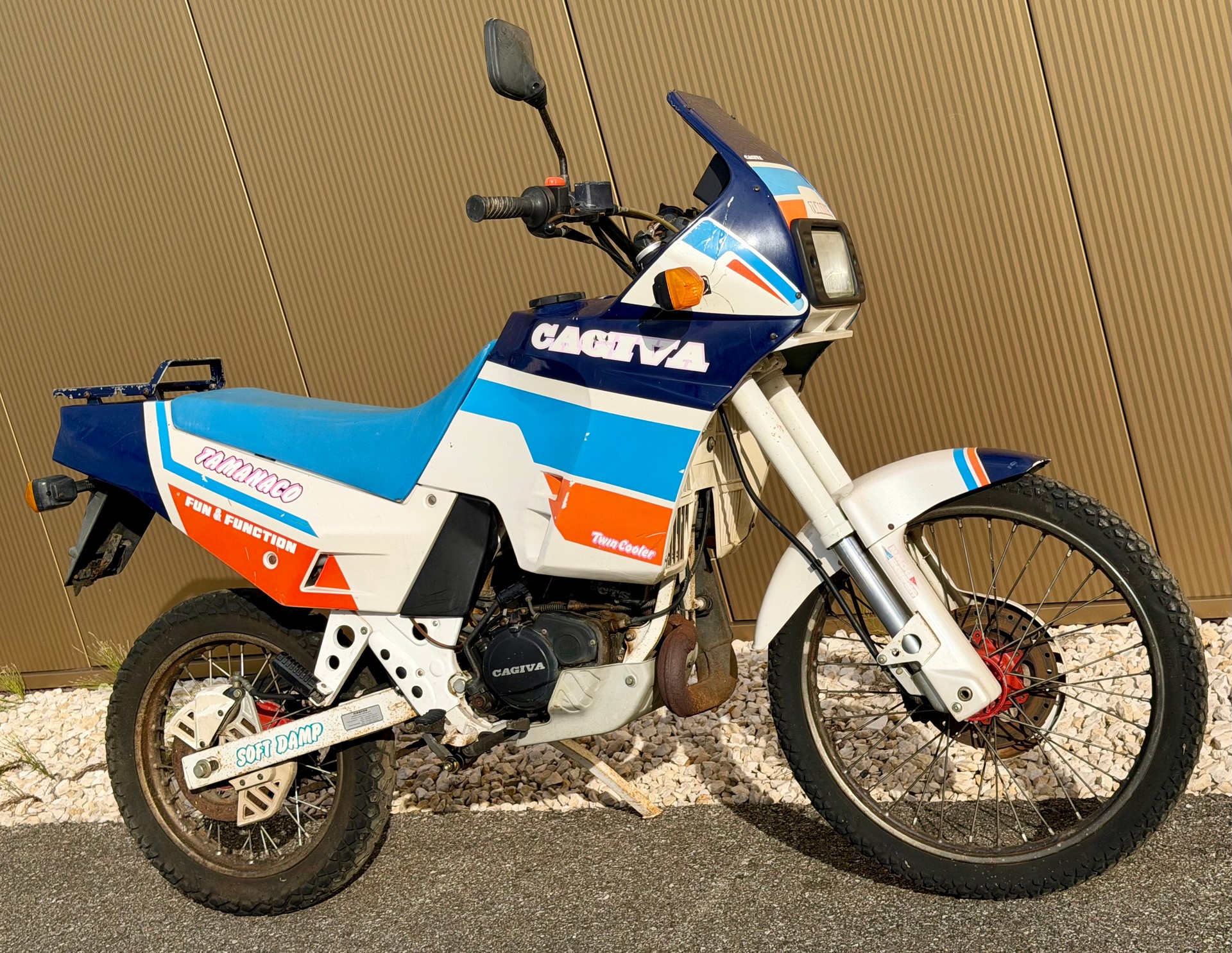 CAGIVA 125 Tamanaco-showroom-element-1