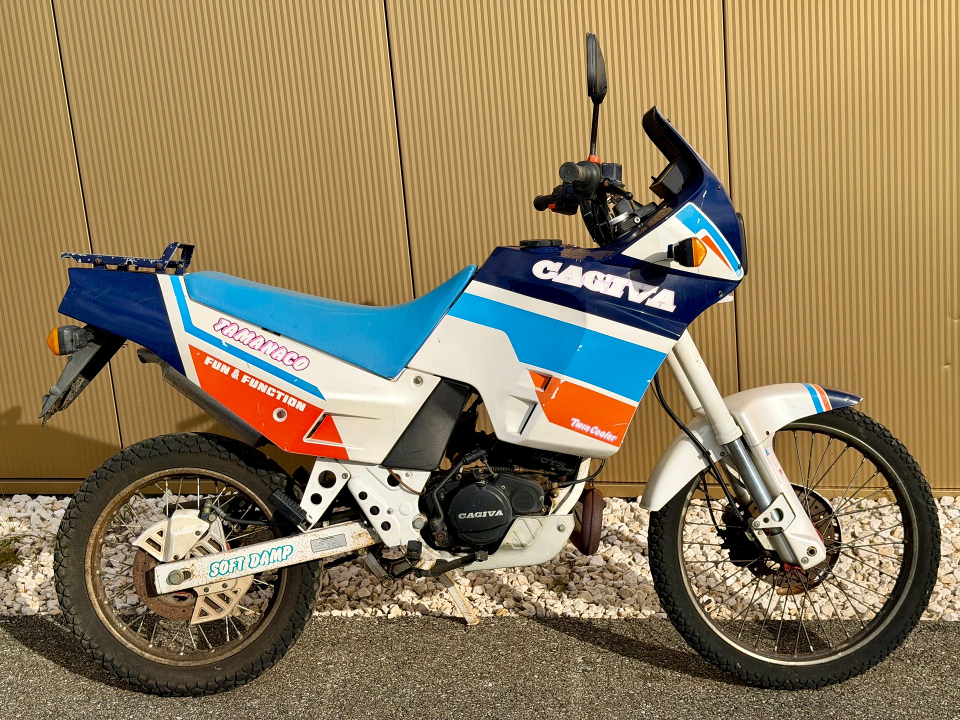 CAGIVA 125 Tamanaco-showroom-element-2