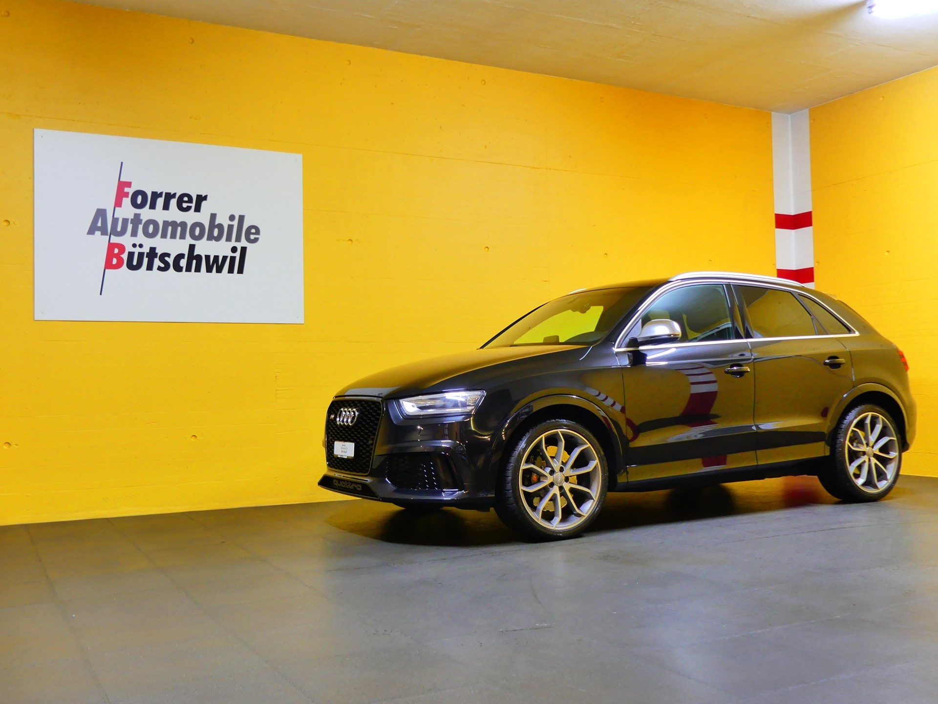 AUDI RS Q3 2.5 TFSI quattro S-tronic