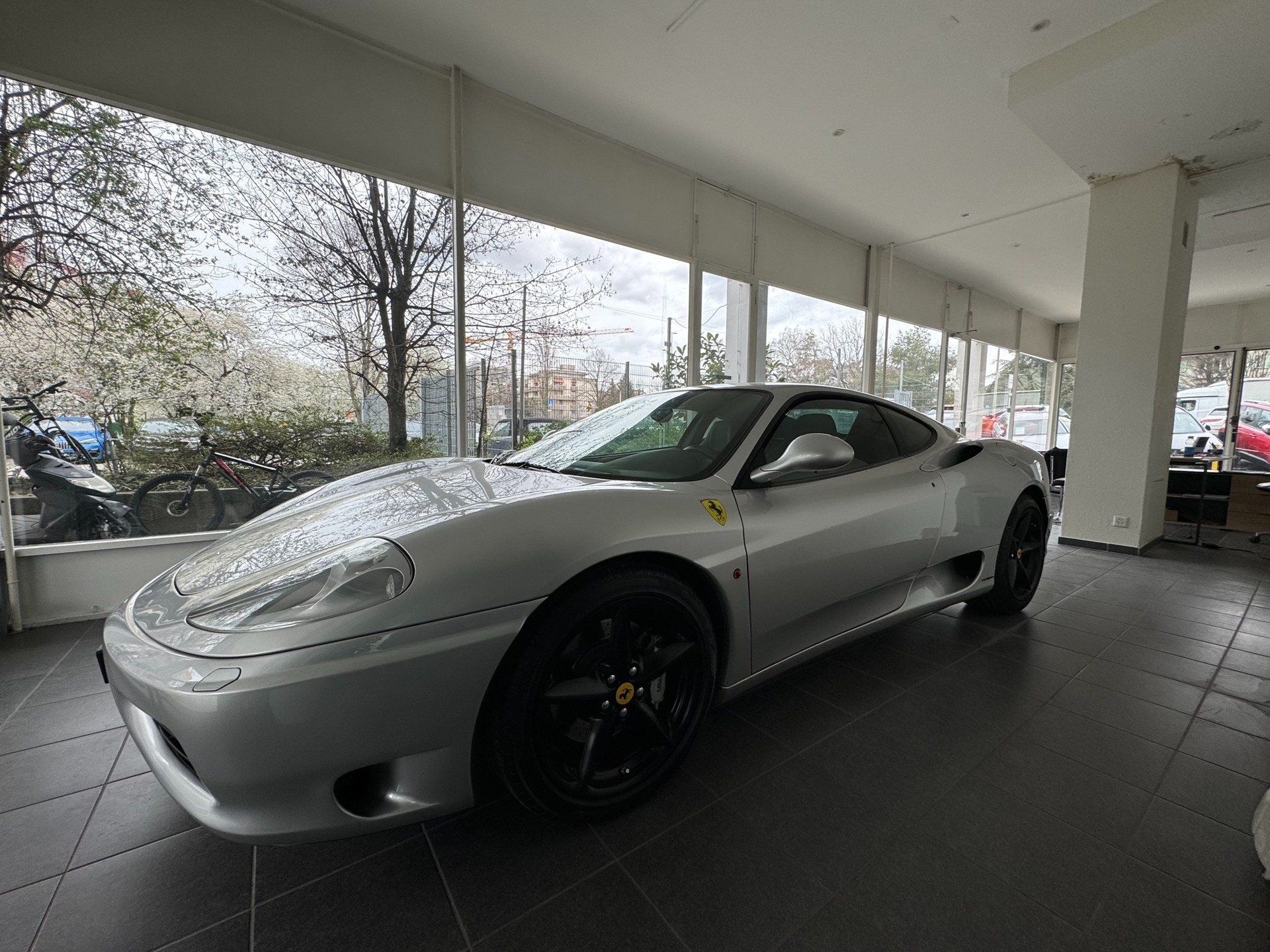 FERRARI F360 Modena Berlinetta-image-9