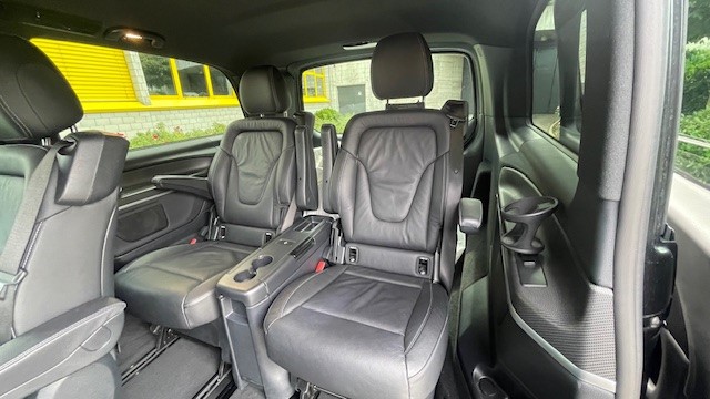 MERCEDES-BENZ V 250 d kompakt Avantgarde 4Matic 9G-Tronic-image-11