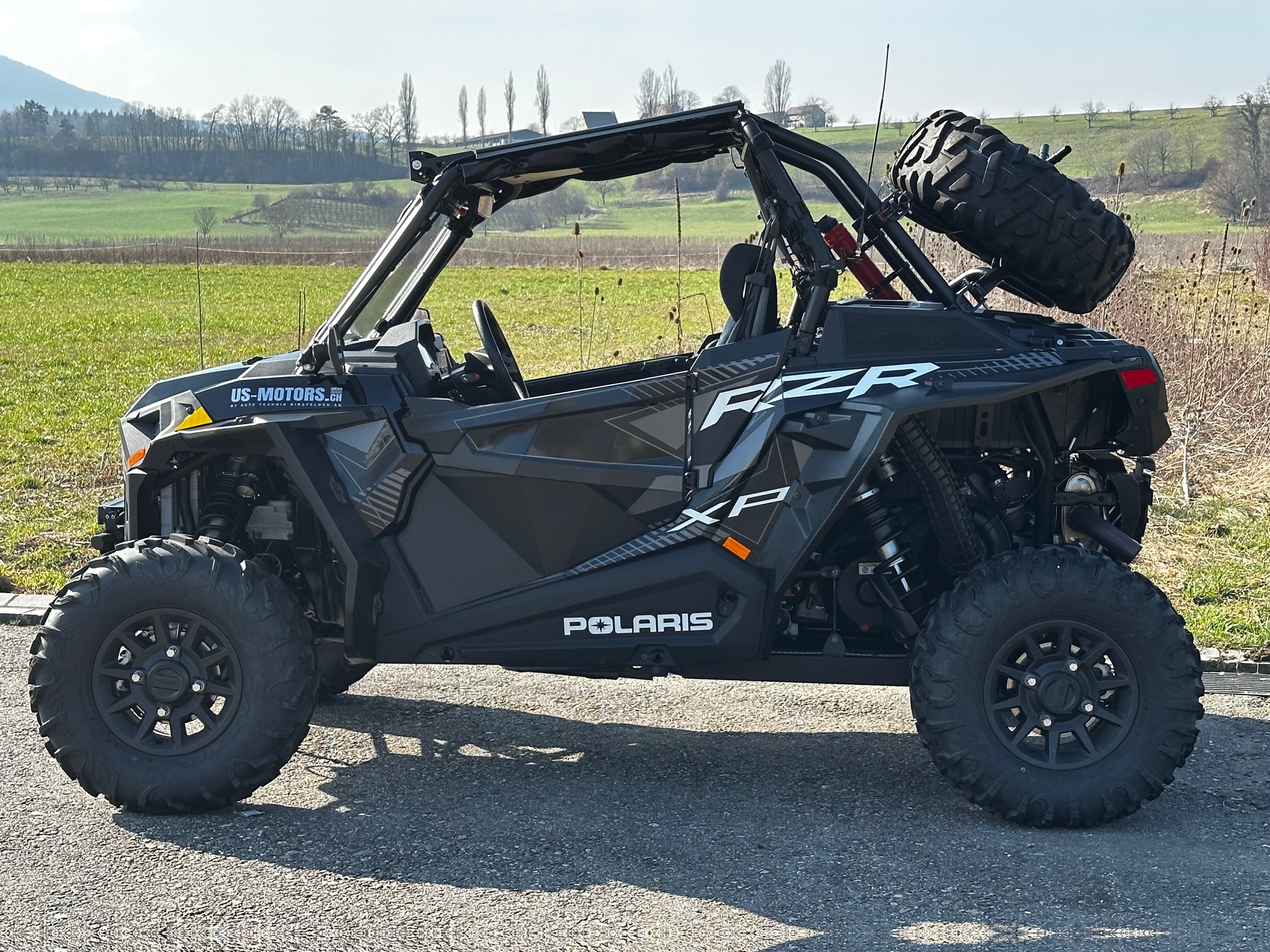 POLARIS RZR XP 1000 Turbo Black Ghost-image-3