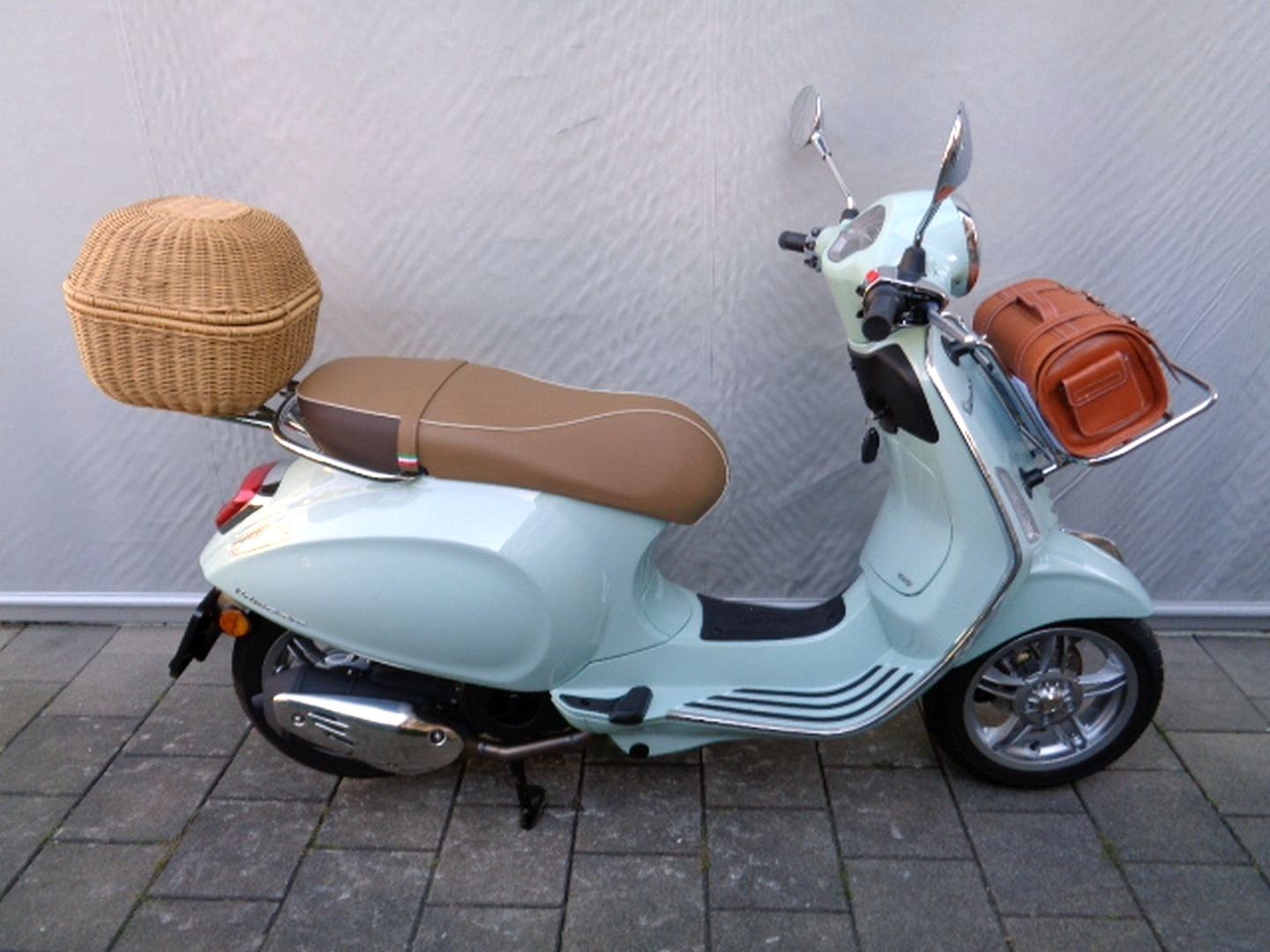 PIAGGIO VESPA PRIMAVERA 125 ABS 12" E5 "PIC NIC"-image-3