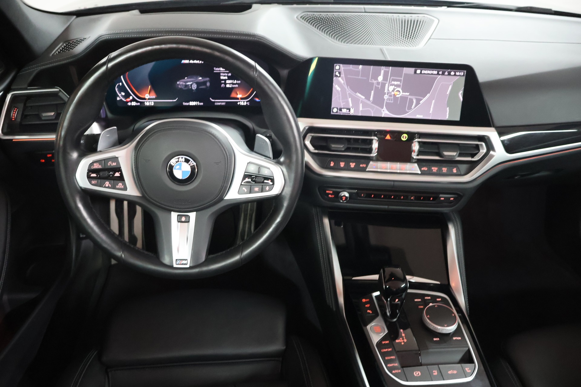 BMW M440i xDrive 48V Cabriolet Steptronic-image-10