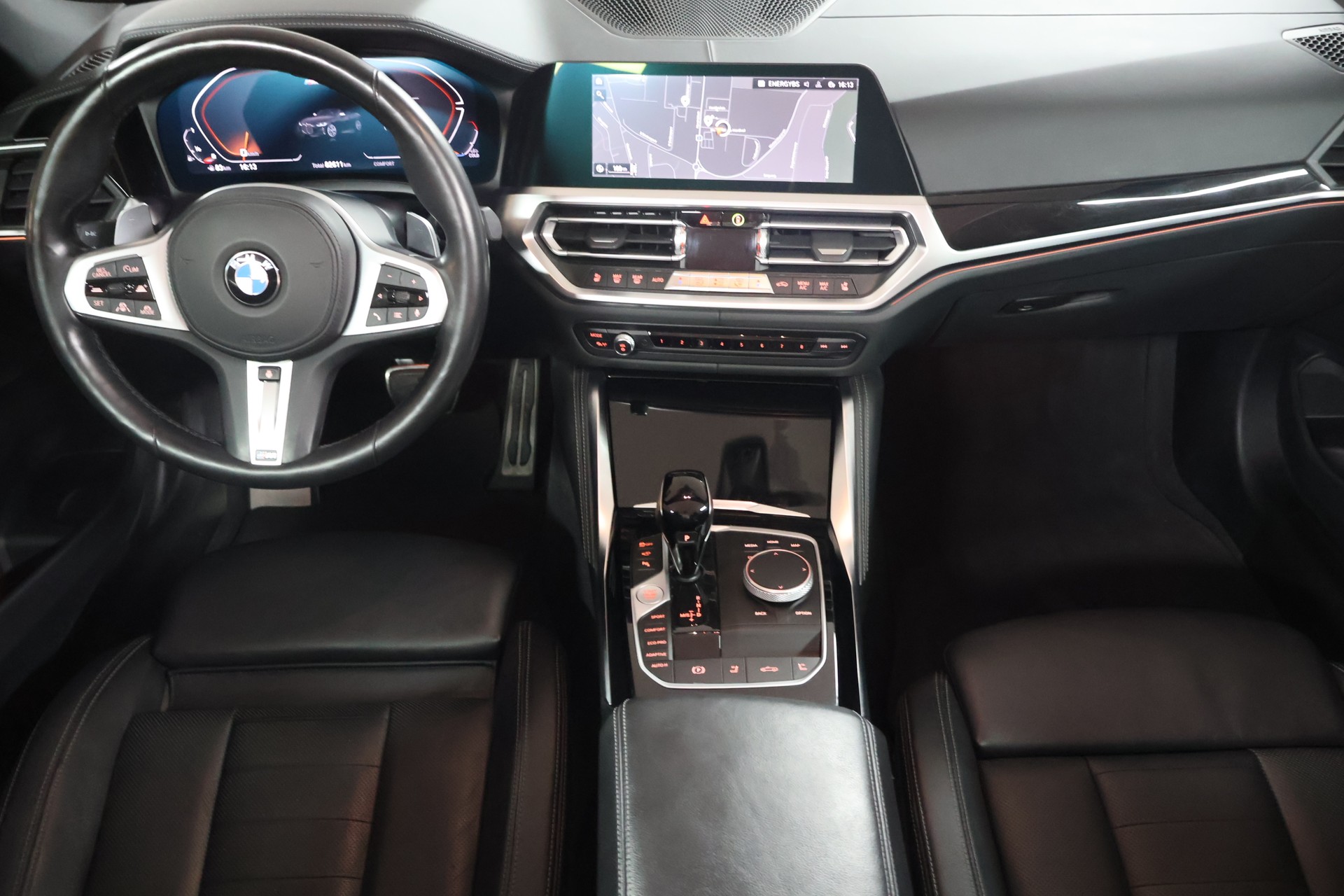BMW M440i xDrive 48V Cabriolet Steptronic-image-9